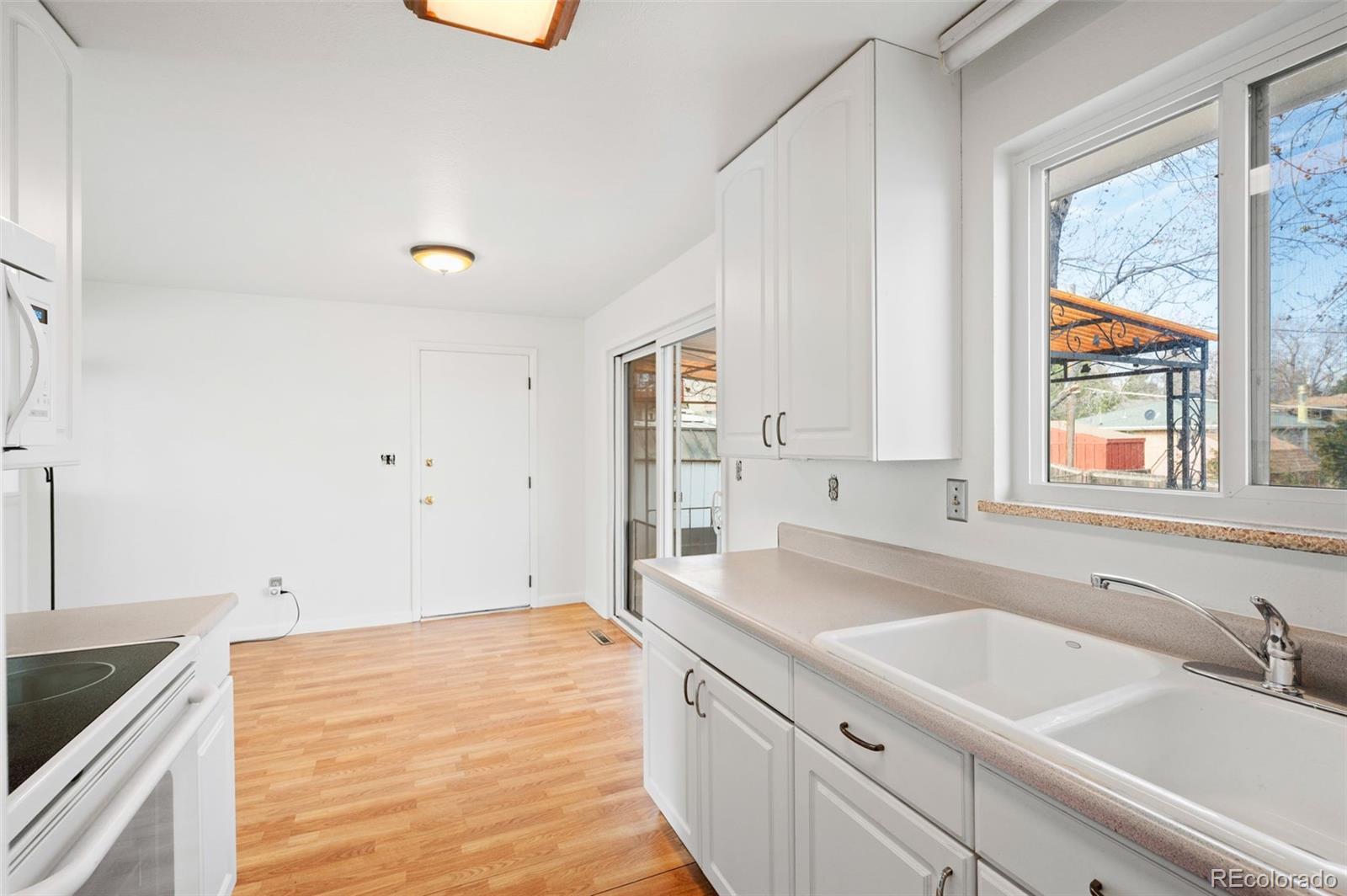 MLS Image #12 for 771  xenon street,lakewood, Colorado