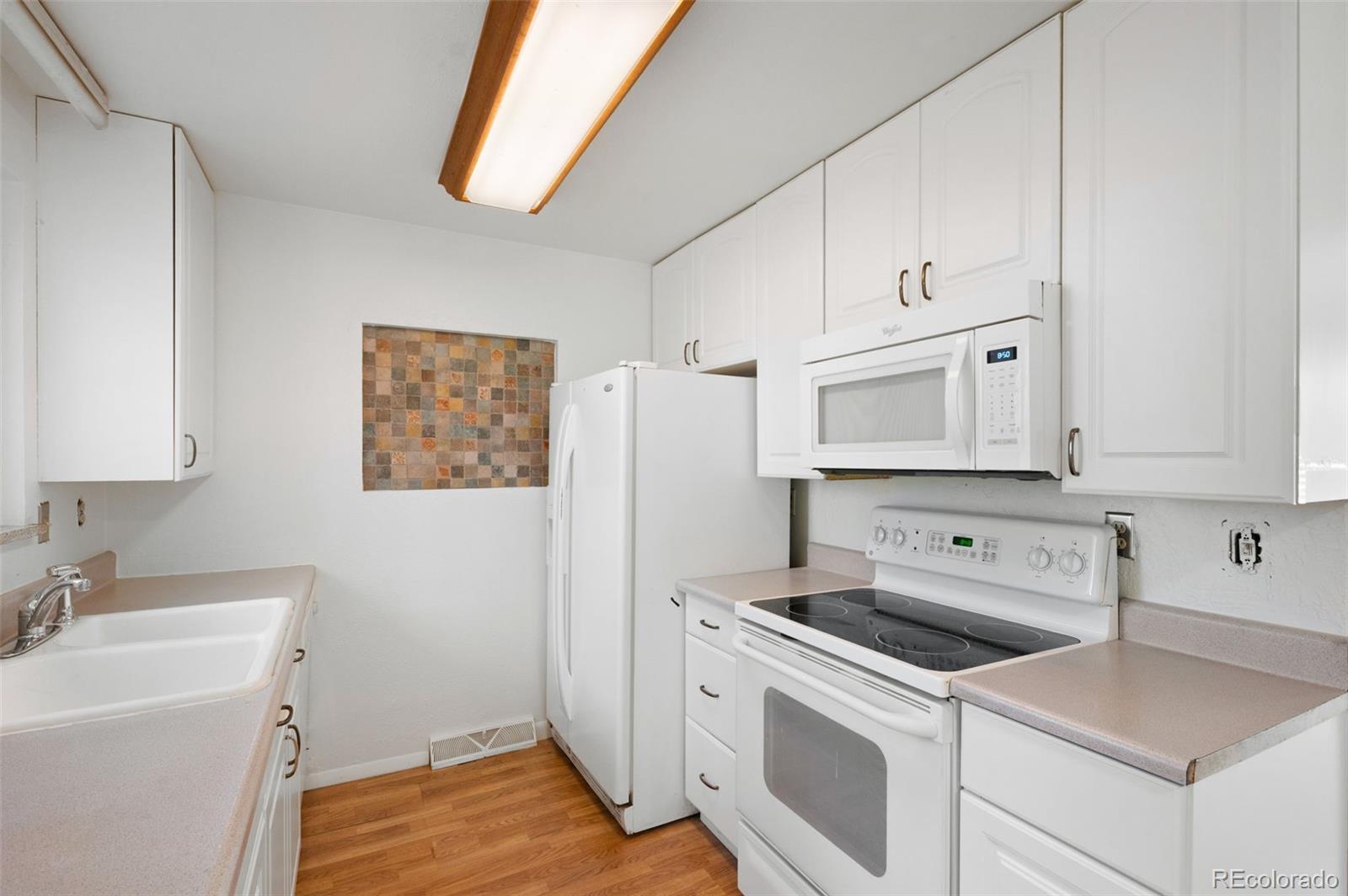 MLS Image #15 for 771  xenon street,lakewood, Colorado