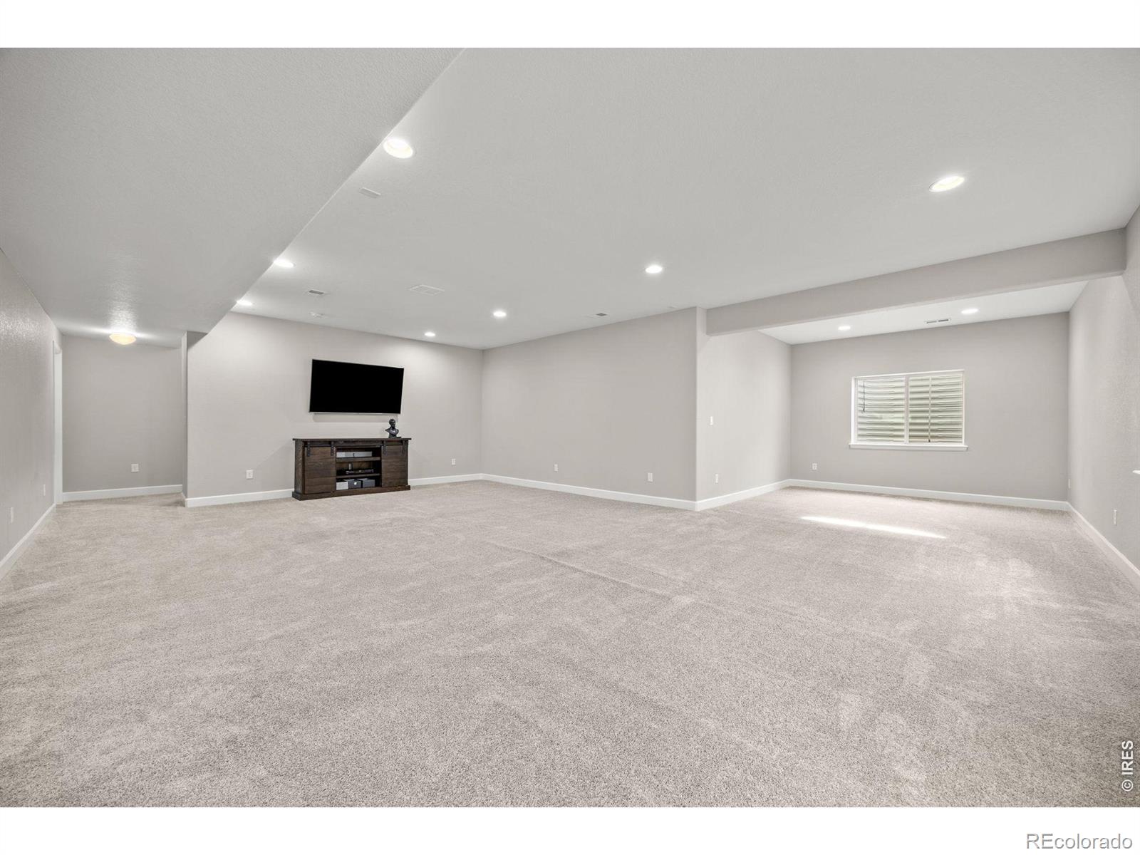 MLS Image #23 for 16272  spanish peak way,broomfield, Colorado