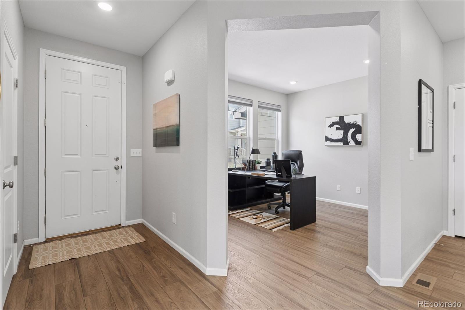 MLS Image #5 for 4332 s nepal street,centennial, Colorado