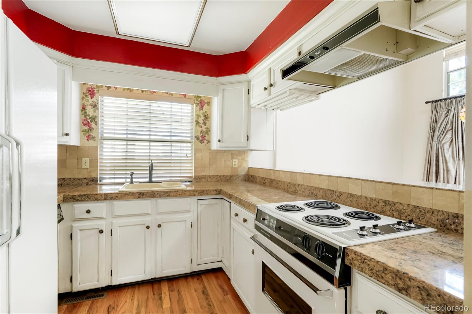 MLS Image #14 for 2871 w long drive a,littleton, Colorado