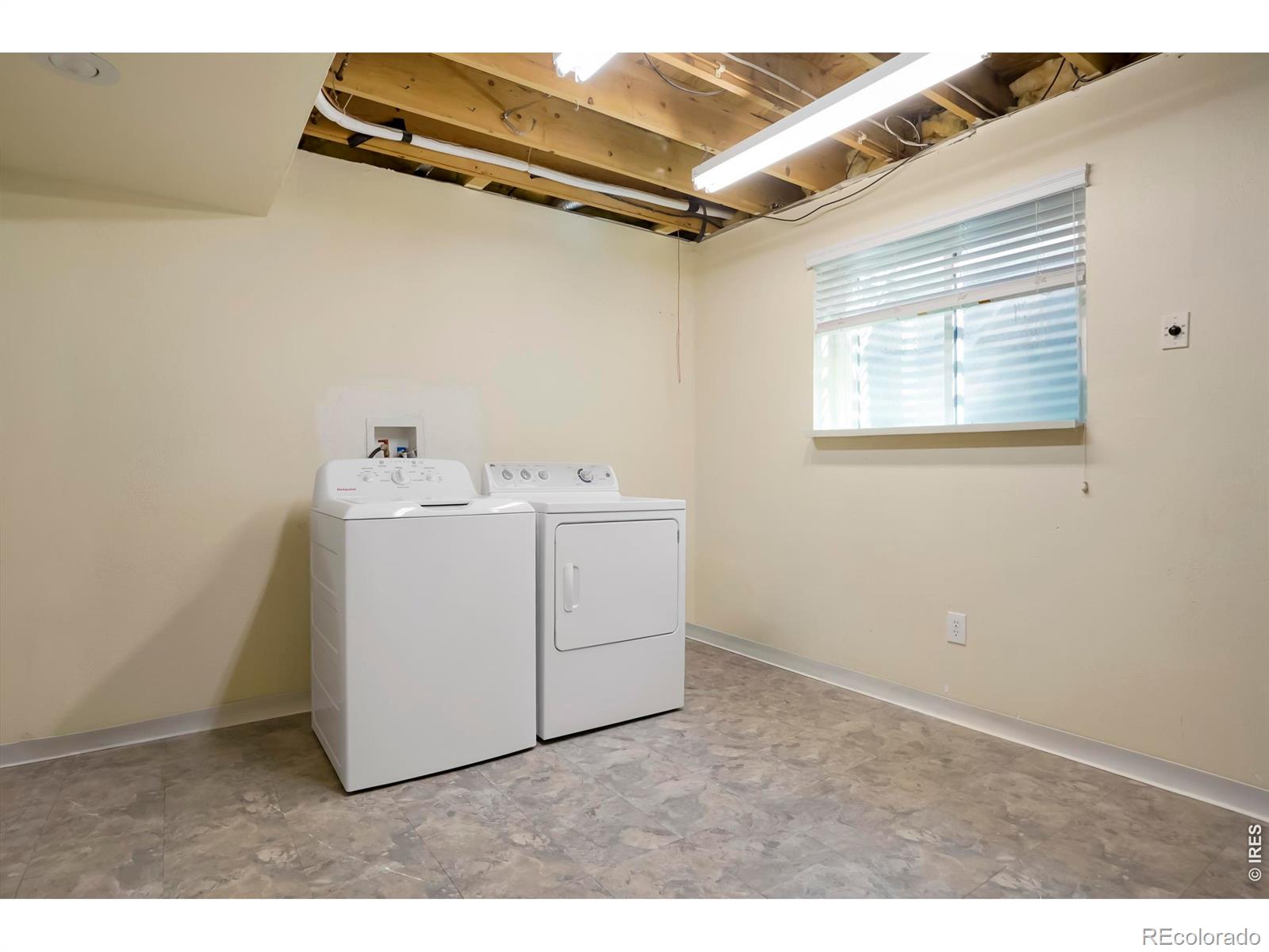 MLS Image #17 for 4230 s mobile circle,aurora, Colorado