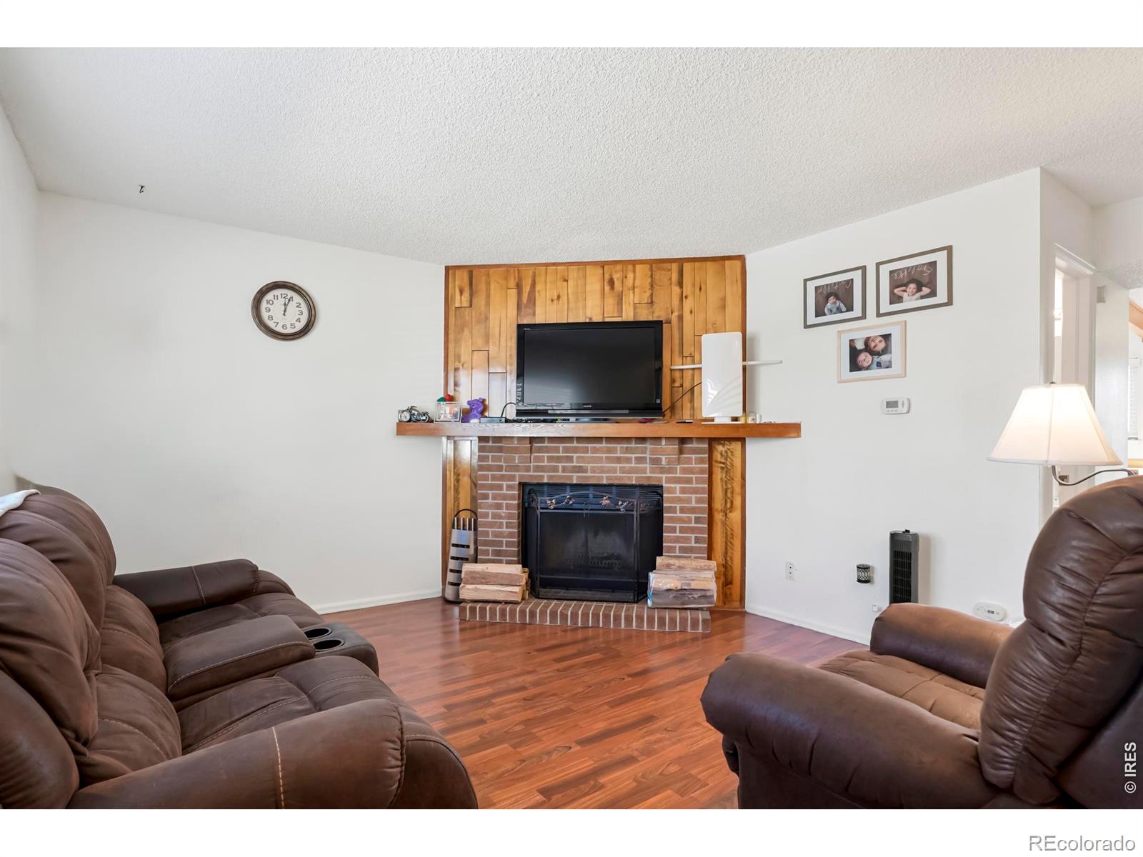 MLS Image #2 for 4230 s mobile circle,aurora, Colorado