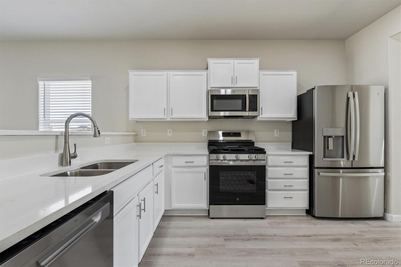 MLS Image #5 for 411  xavier drive,brighton, Colorado