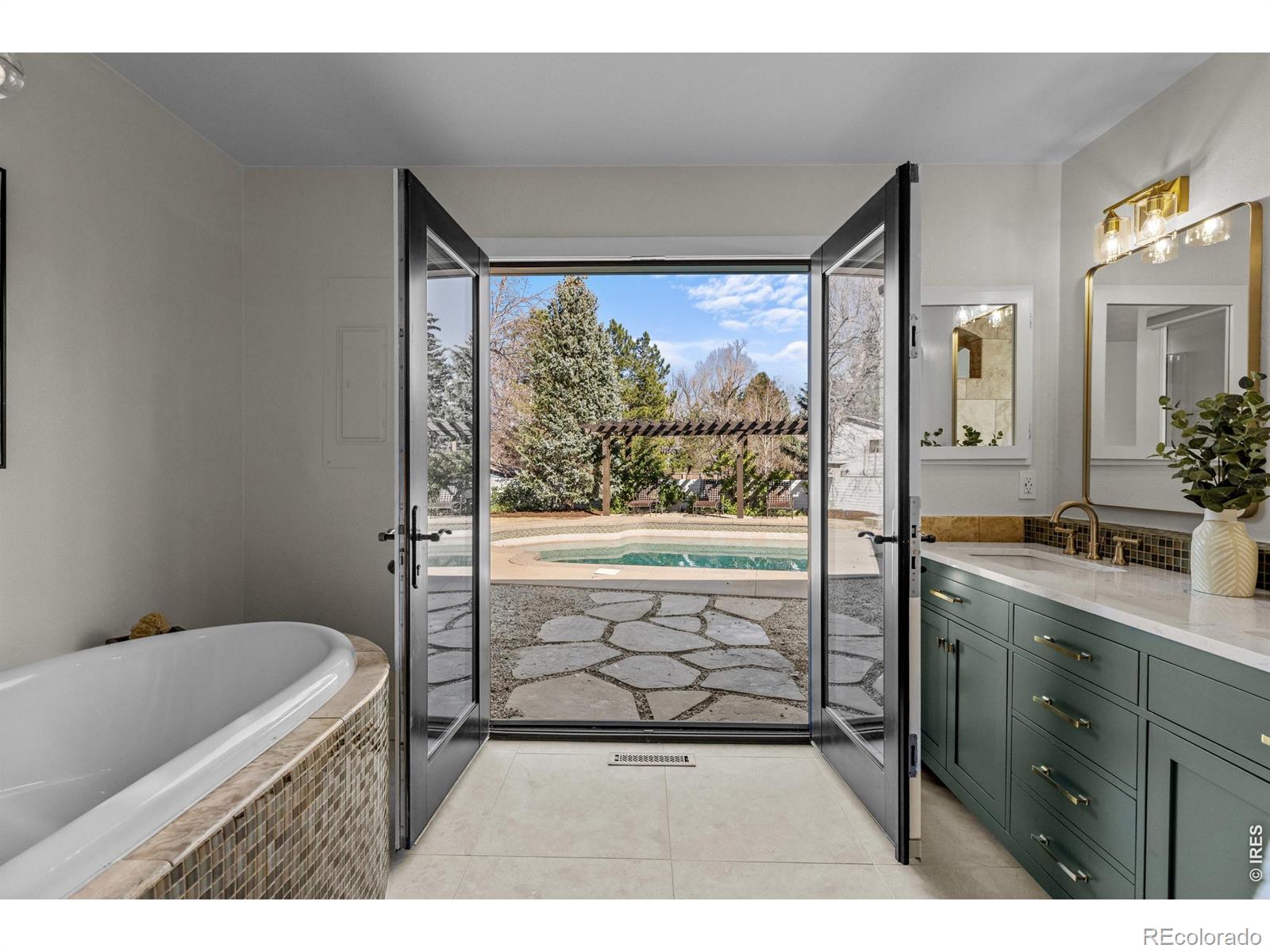 MLS Image #19 for 816  sycamore avenue,boulder, Colorado