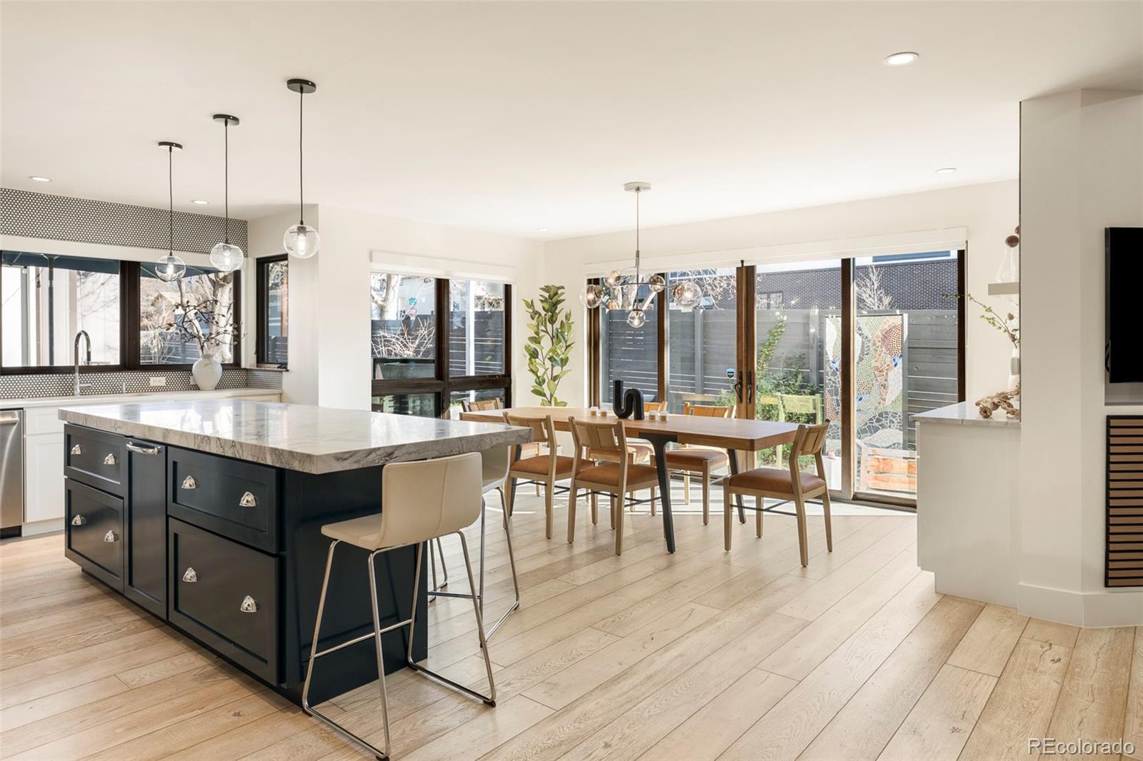 MLS Image #14 for 1491 s emerson street,denver, Colorado