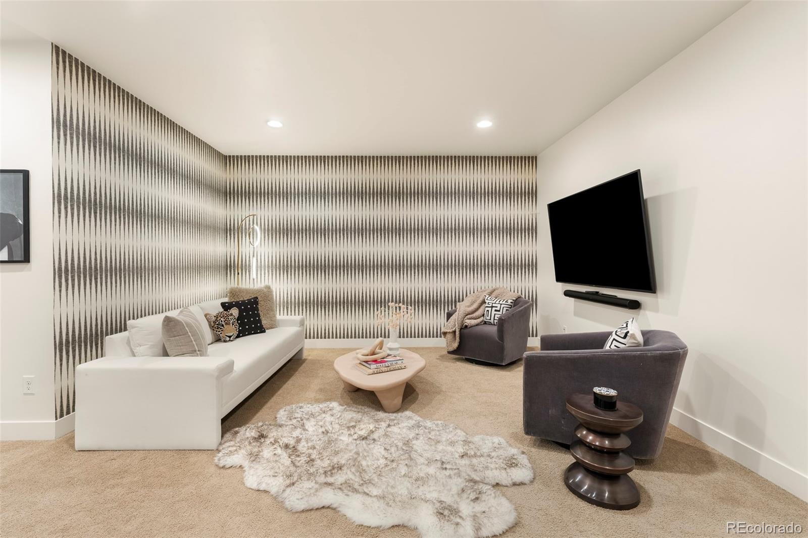 MLS Image #33 for 1491 s emerson street,denver, Colorado