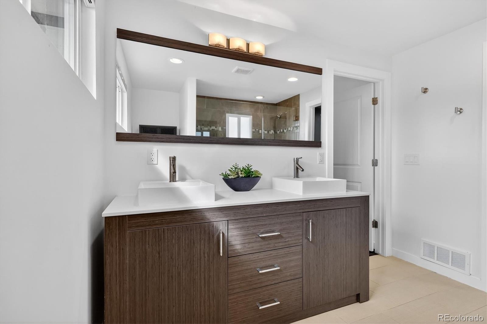 MLS Image #24 for 2340 w 48th avenue drive,denver, Colorado