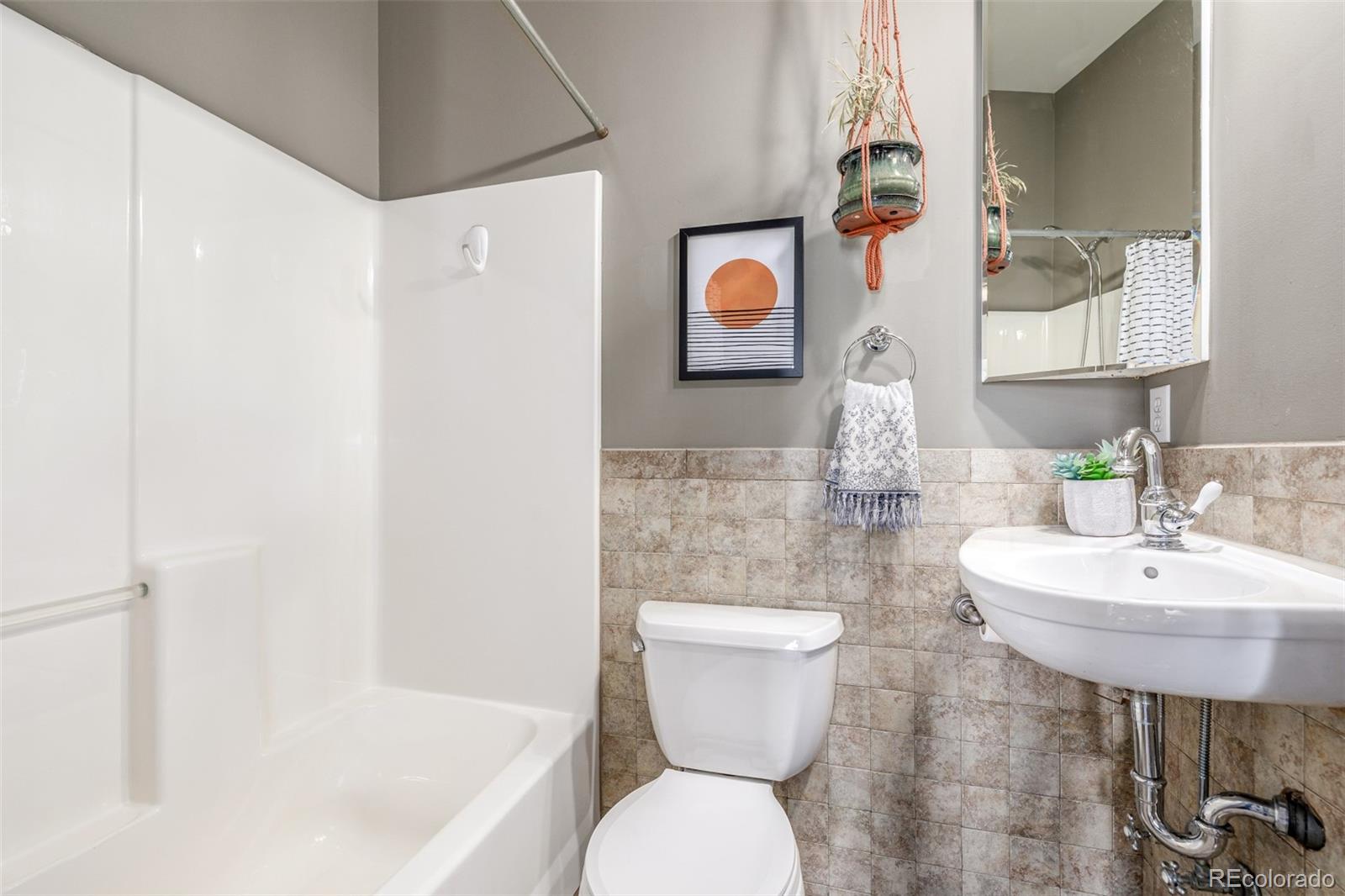 MLS Image #24 for 107 w cedar avenue,denver, Colorado