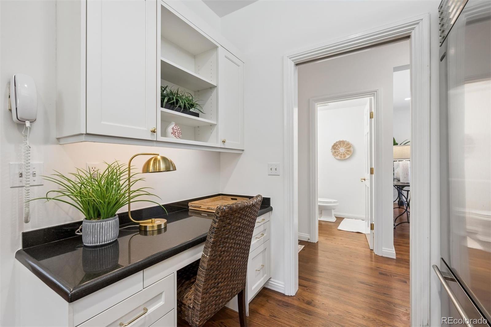 MLS Image #18 for 390  saint paul street,denver, Colorado