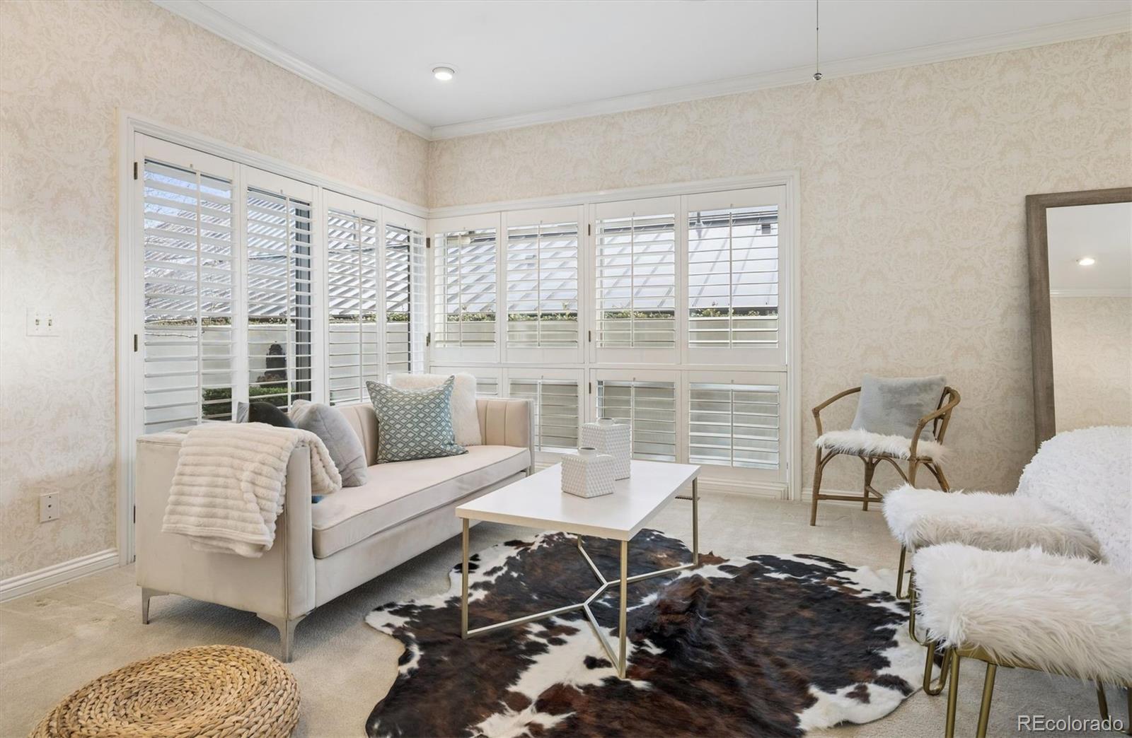 MLS Image #22 for 390  saint paul street,denver, Colorado