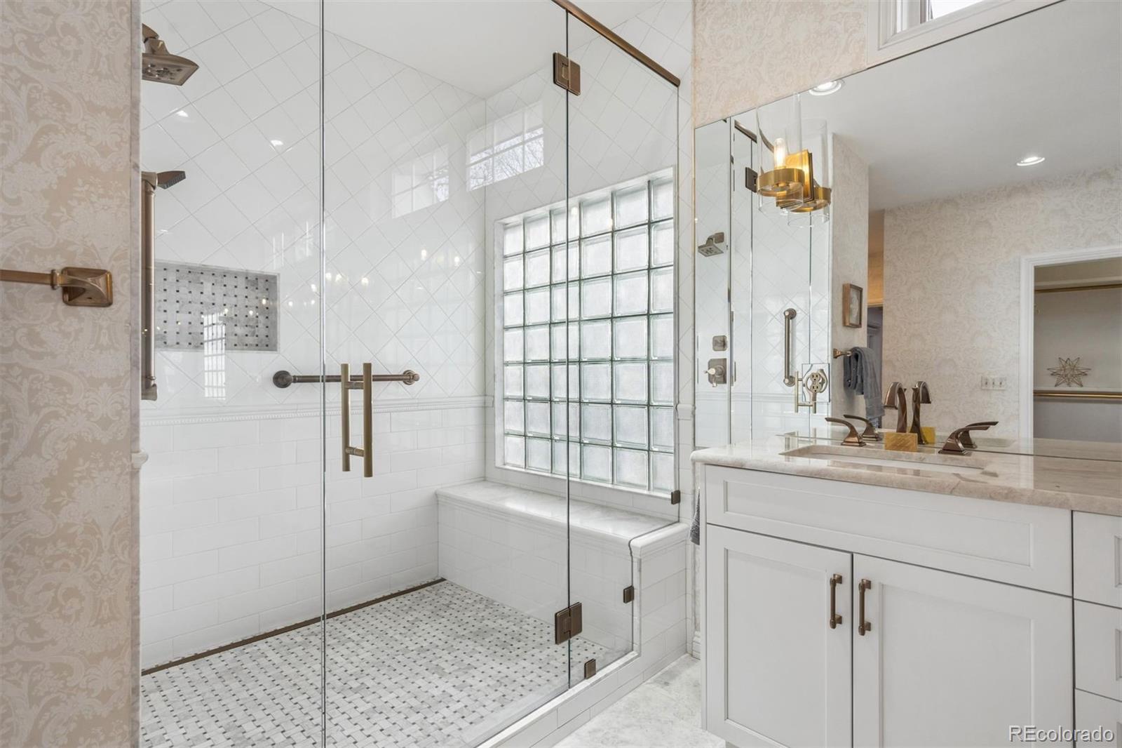 MLS Image #24 for 390  saint paul street,denver, Colorado