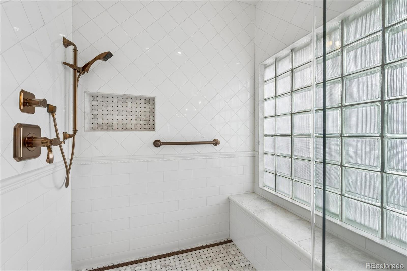 MLS Image #25 for 390  saint paul street,denver, Colorado