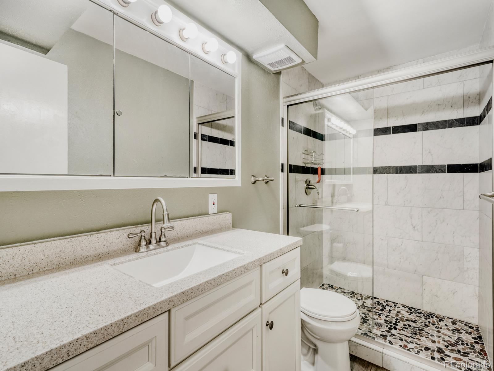 MLS Image #16 for 3196 s olathe way,aurora, Colorado