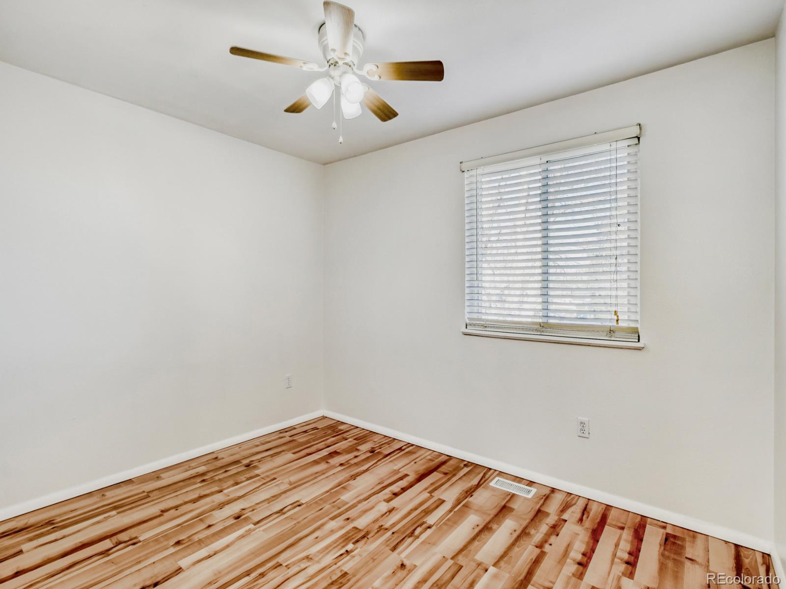MLS Image #25 for 3196 s olathe way,aurora, Colorado