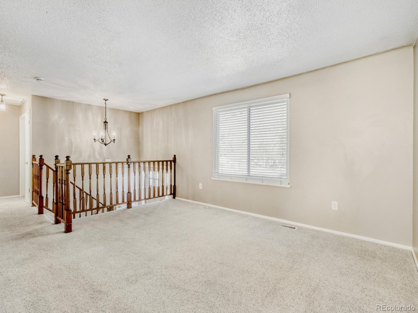 MLS Image #3 for 3196 s olathe way,aurora, Colorado