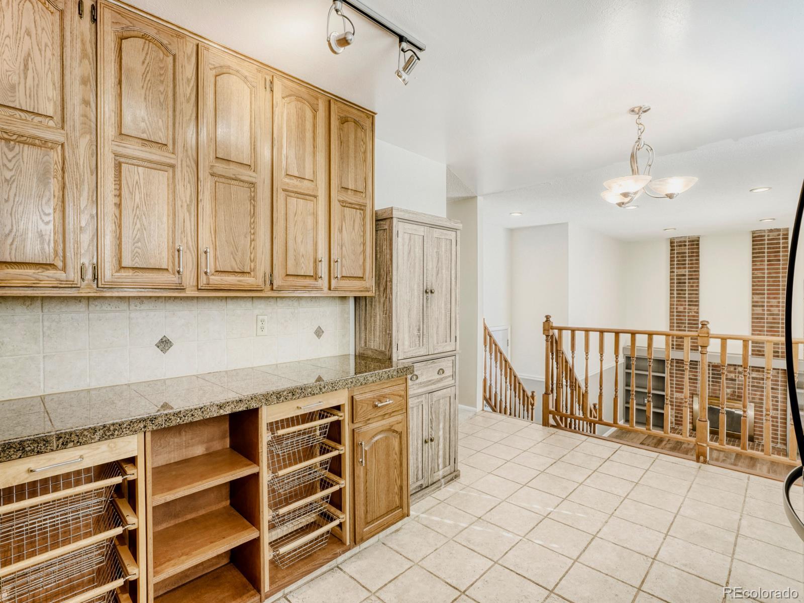 MLS Image #6 for 3196 s olathe way,aurora, Colorado