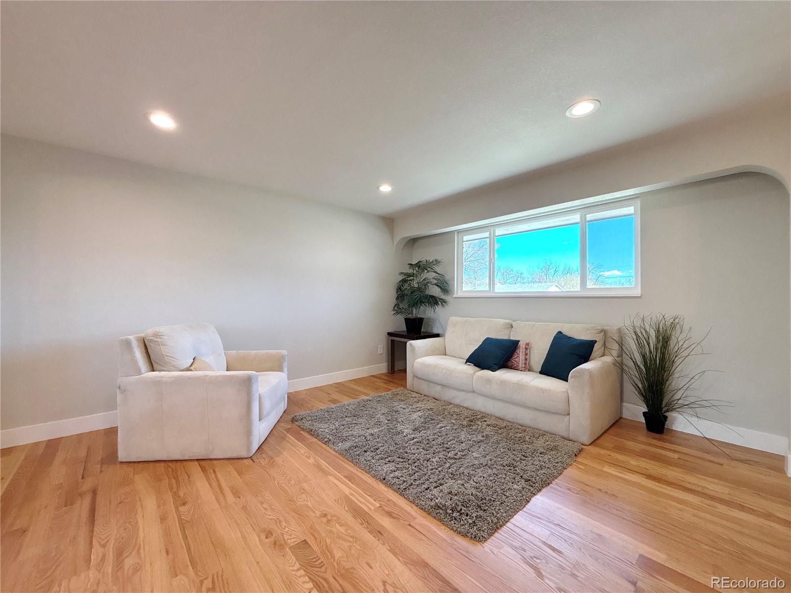 MLS Image #4 for 8427  eaton street,arvada, Colorado