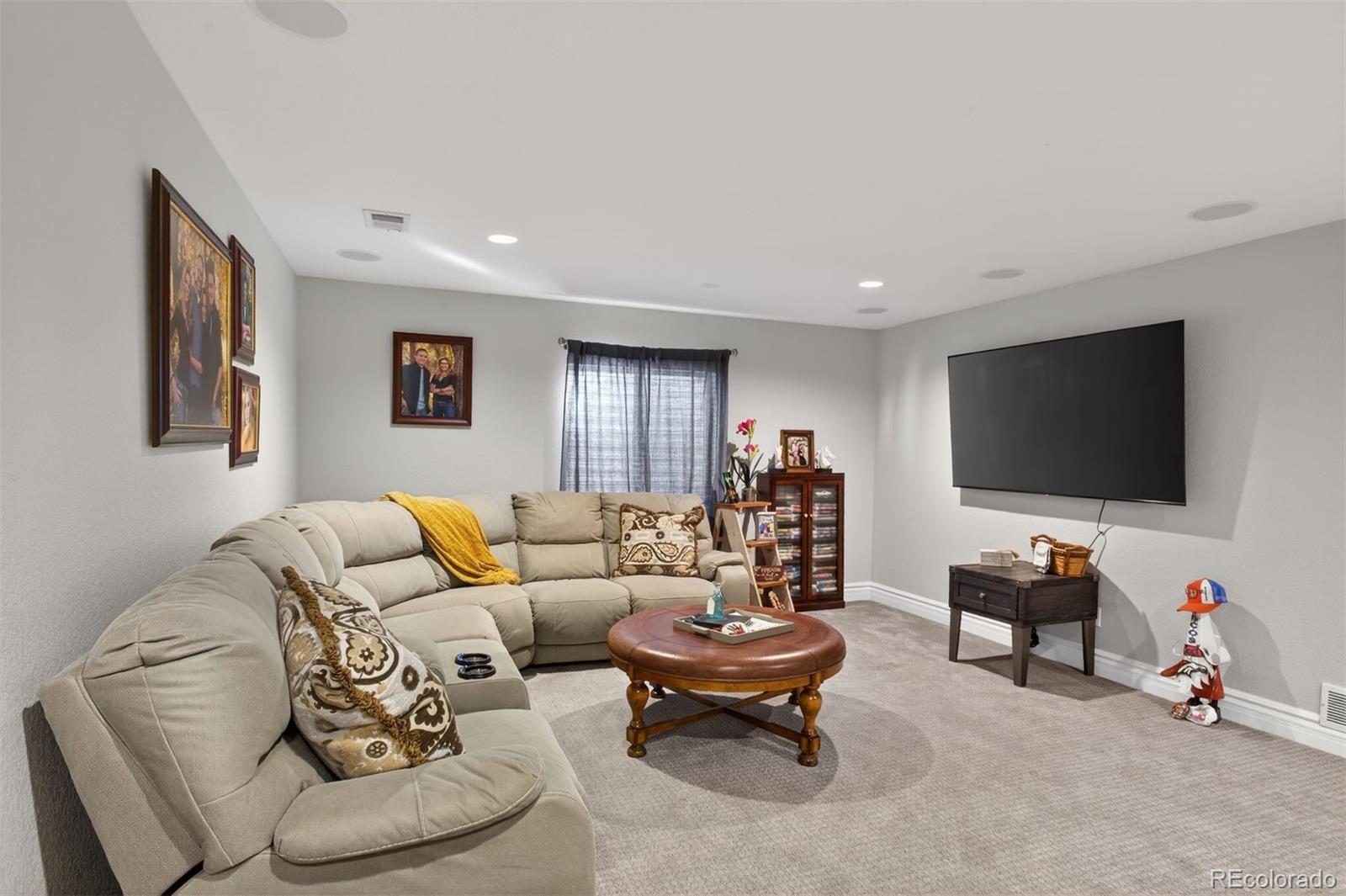 MLS Image #25 for 10060  matthew lane,highlands ranch, Colorado
