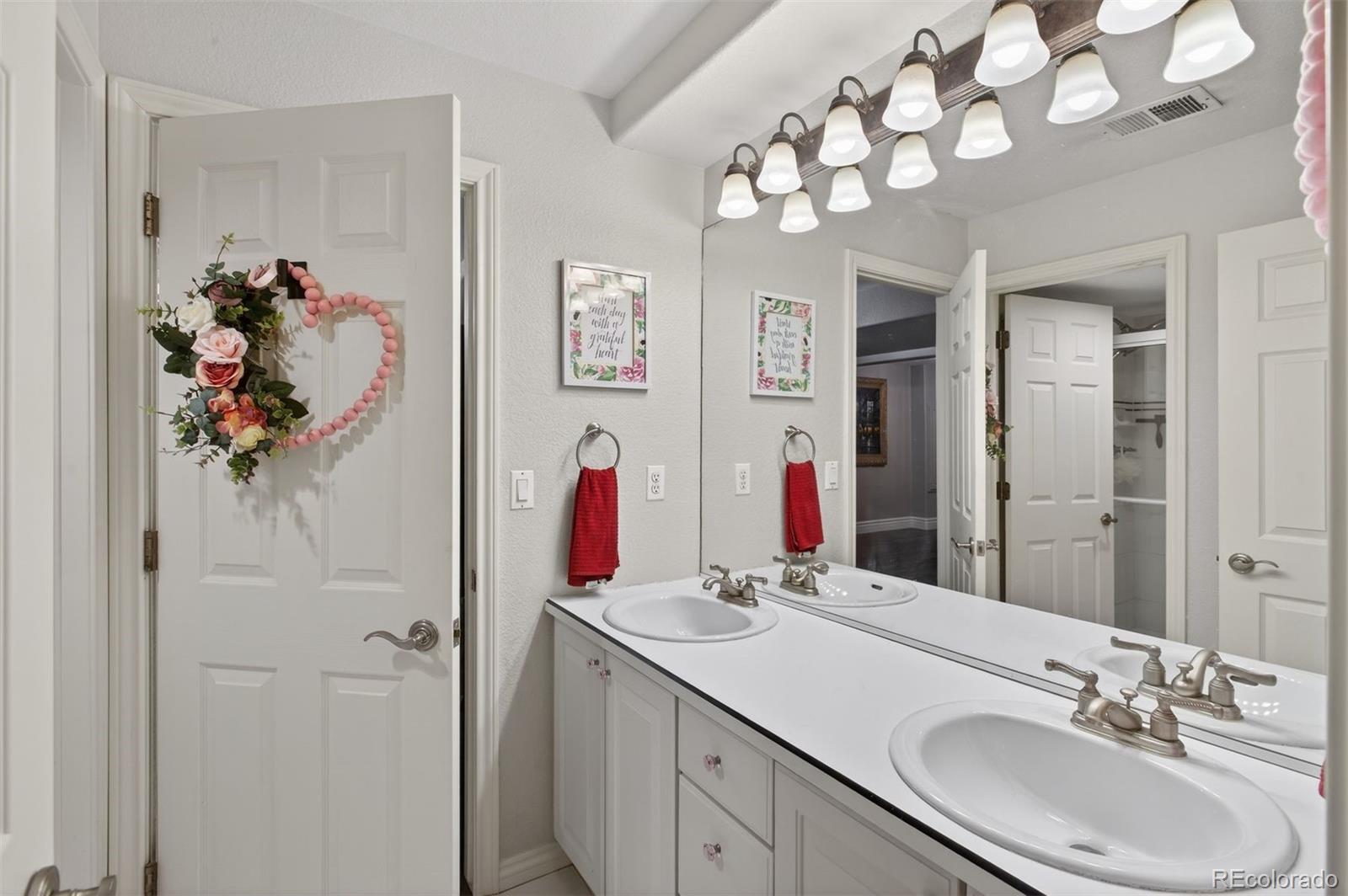 MLS Image #28 for 10060  matthew lane,highlands ranch, Colorado