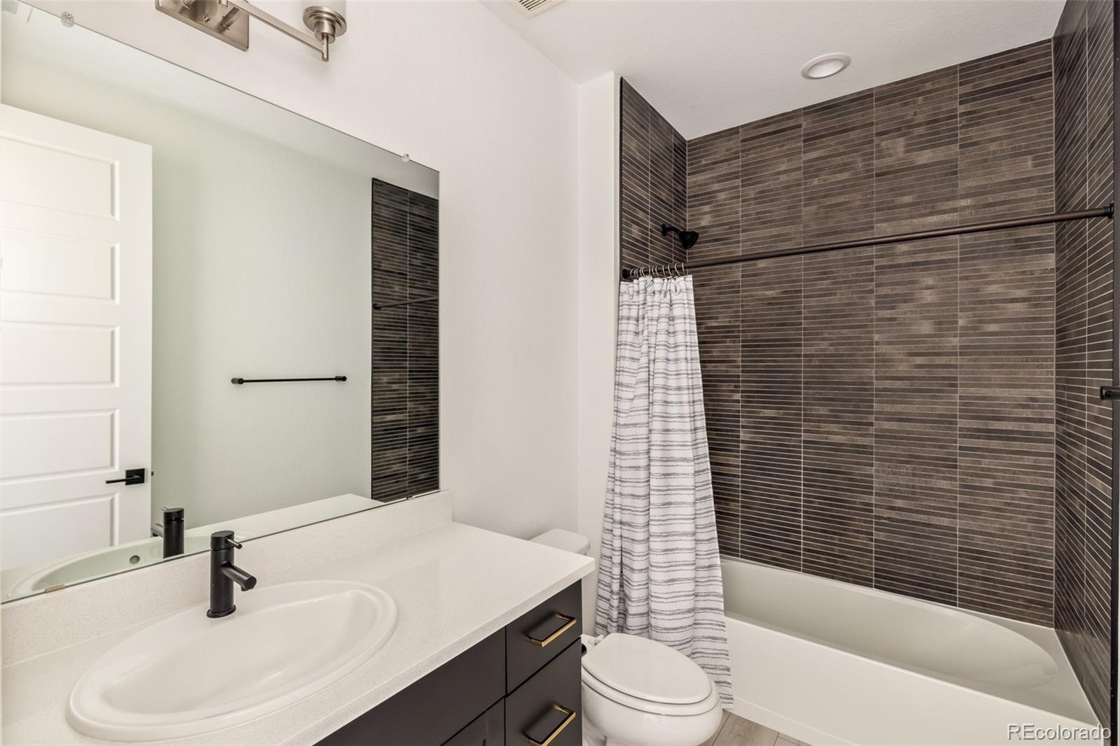 MLS Image #31 for 15325  king court,broomfield, Colorado