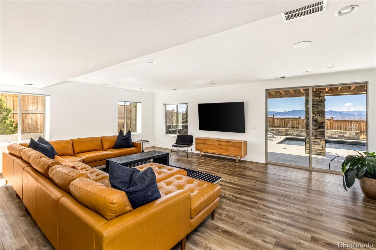 MLS Image #37 for 15325  king court,broomfield, Colorado