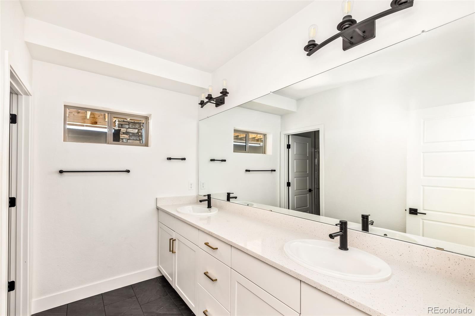 MLS Image #38 for 15325  king court,broomfield, Colorado