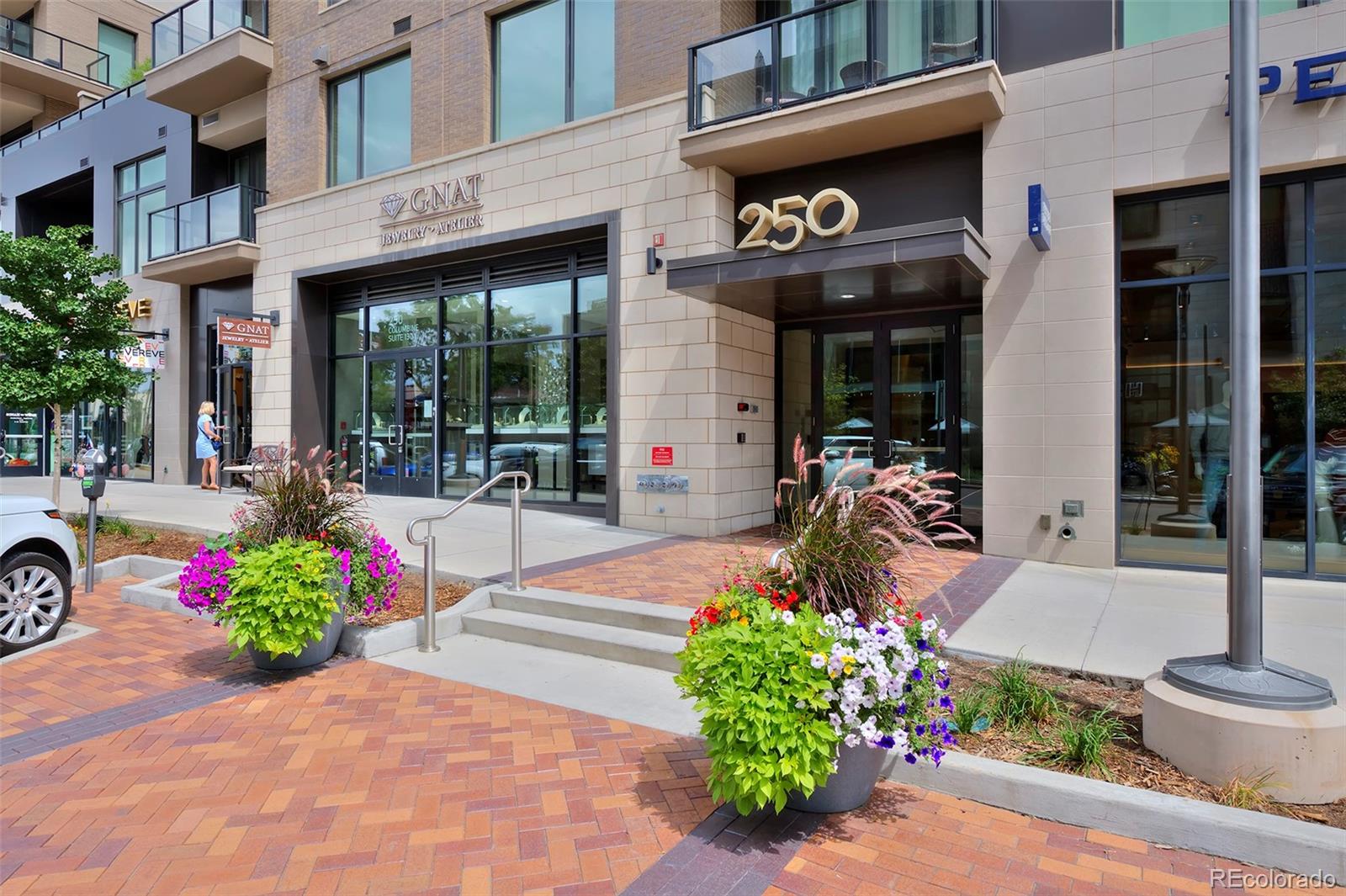 MLS Image #1 for 250  columbine street 509,denver, Colorado