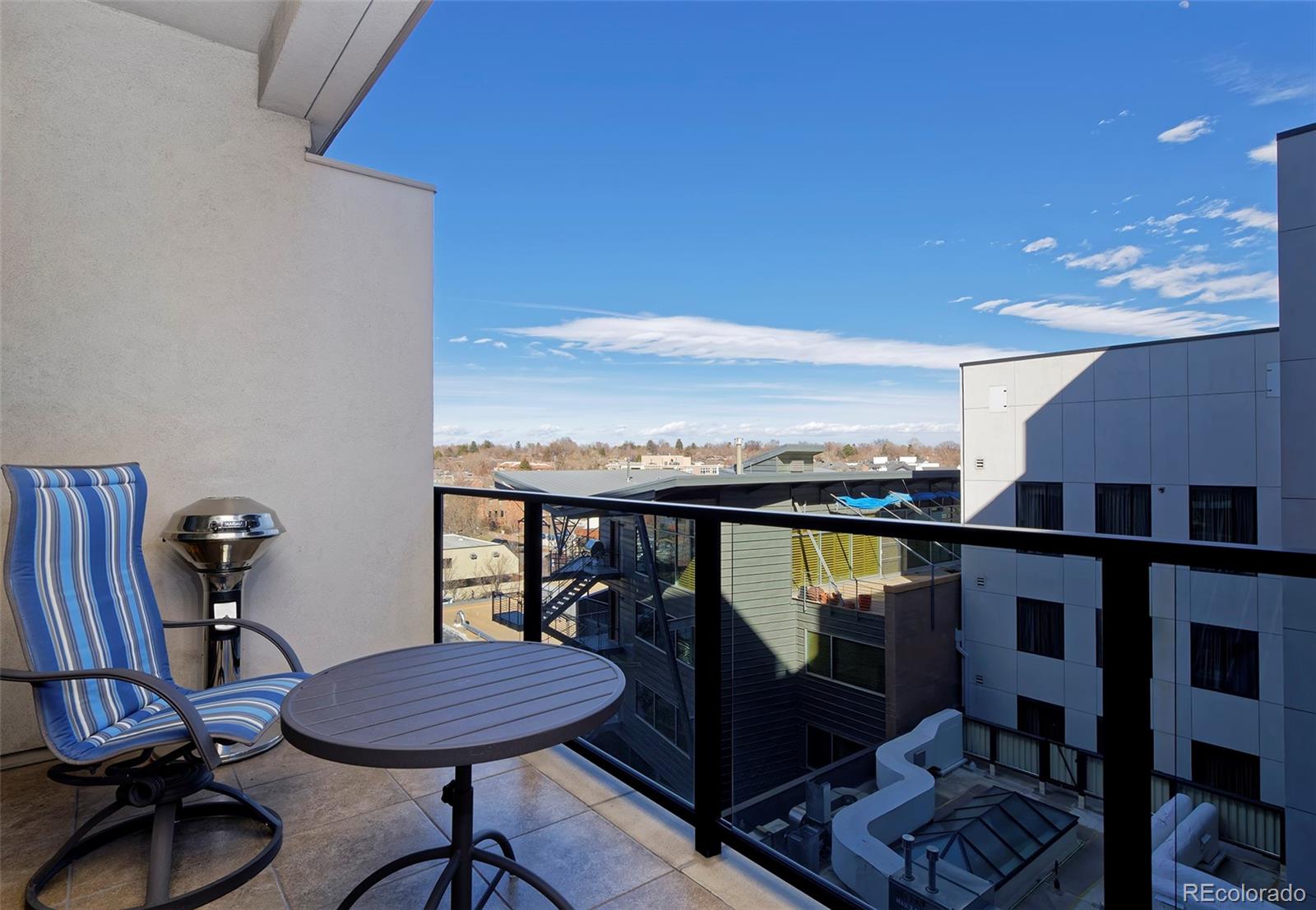 MLS Image #11 for 250  columbine street 509,denver, Colorado