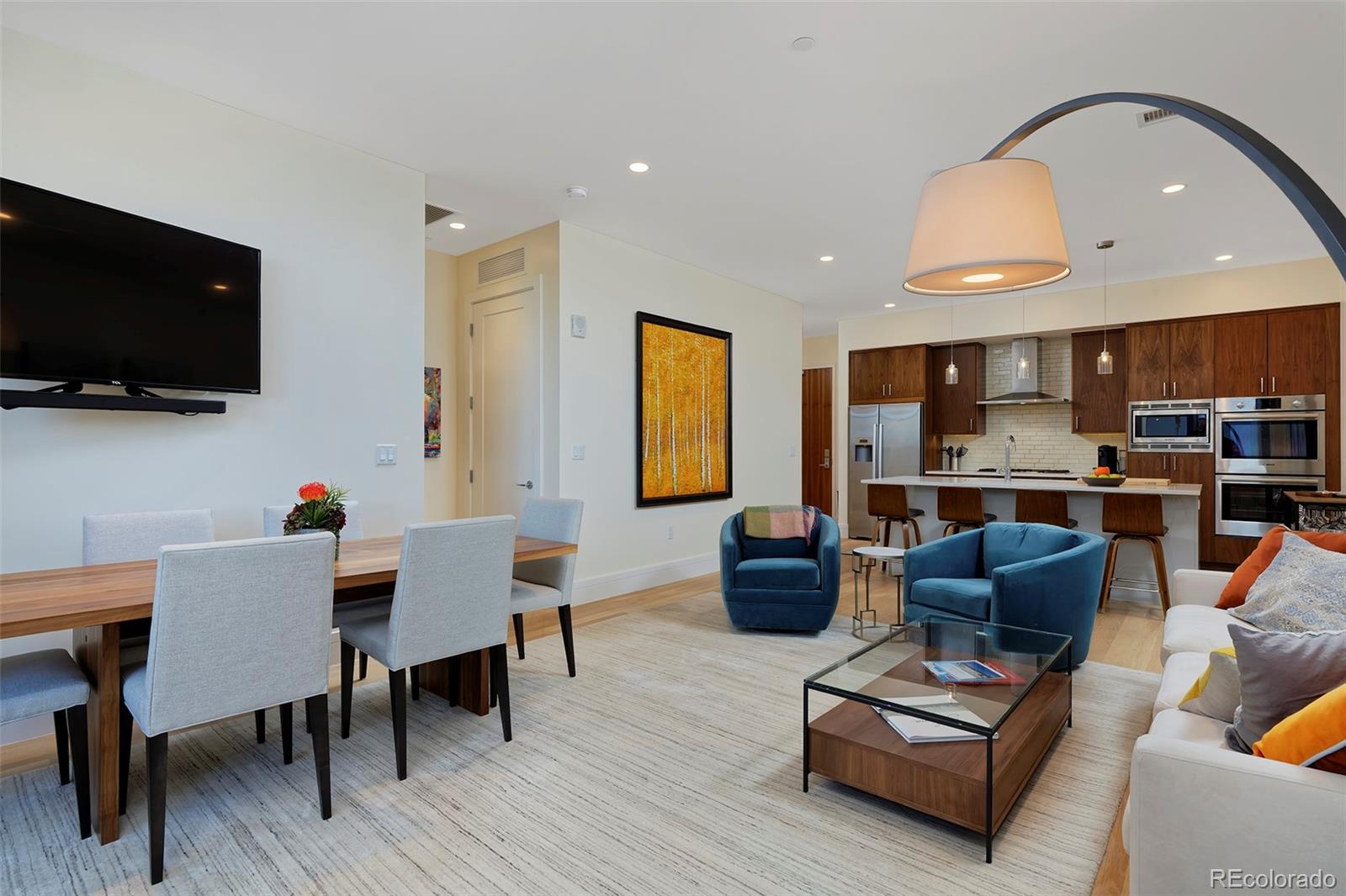 MLS Image #13 for 250  columbine street 509,denver, Colorado