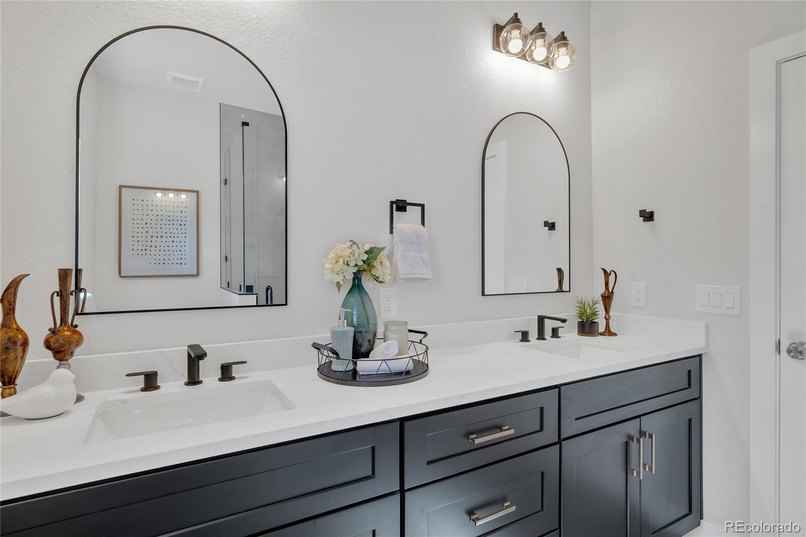 MLS Image #15 for 3512 n high street,denver, Colorado