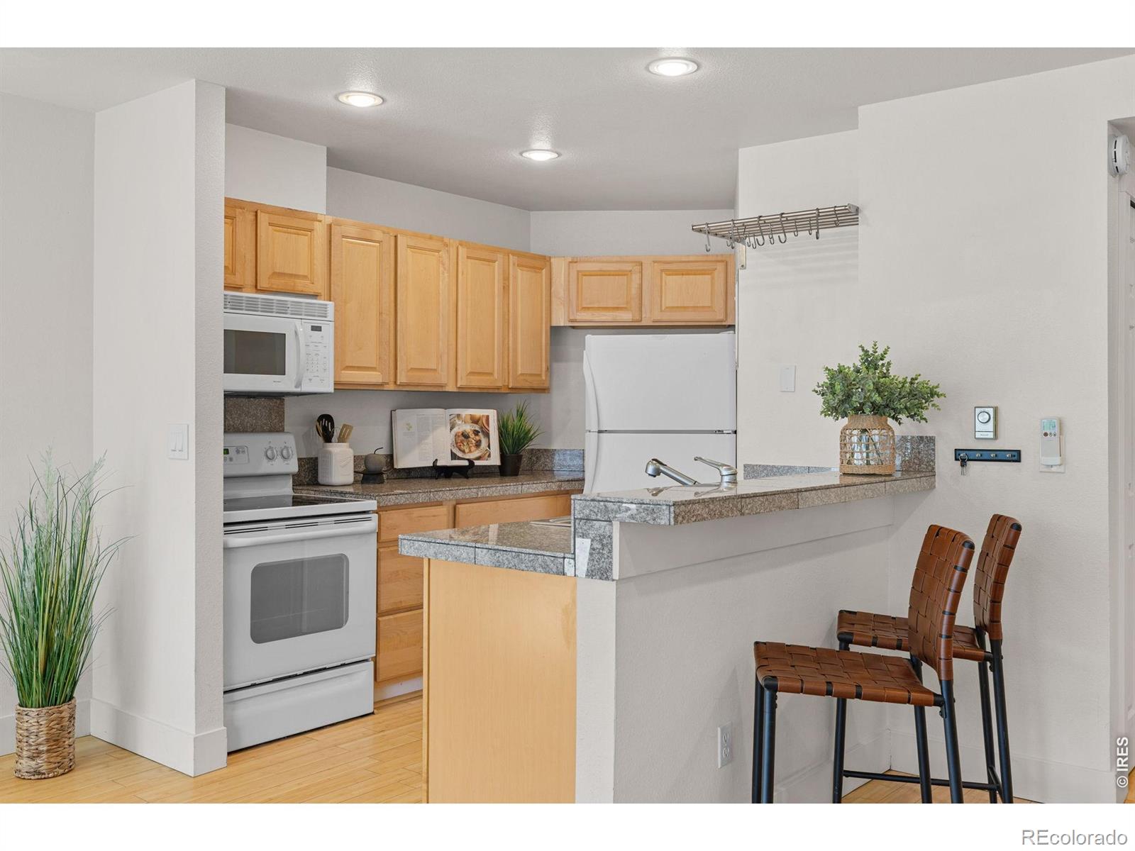 MLS Image #15 for 827  maxwell avenue,boulder, Colorado