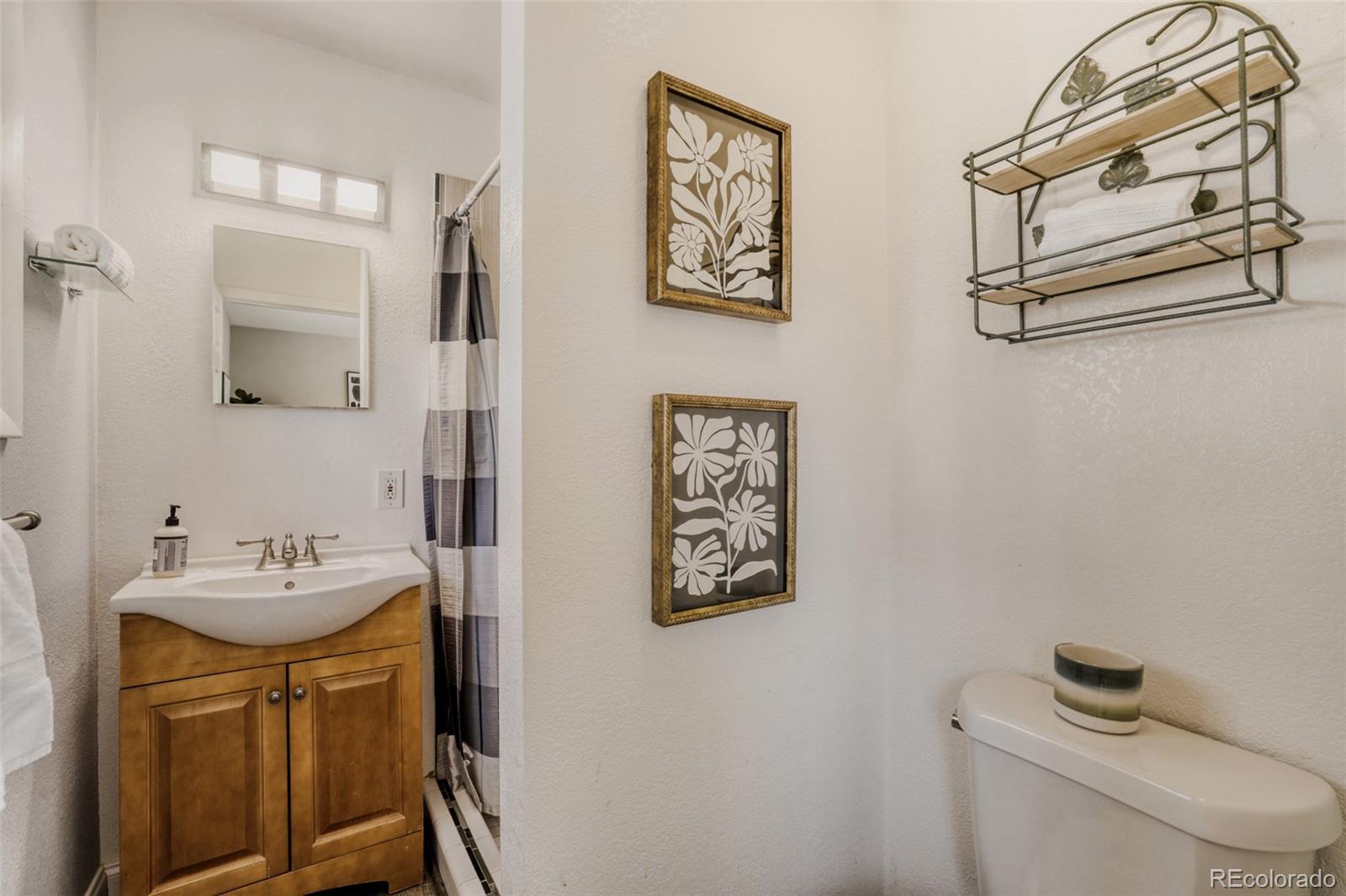 MLS Image #18 for 10710 w 66th avenue,arvada, Colorado