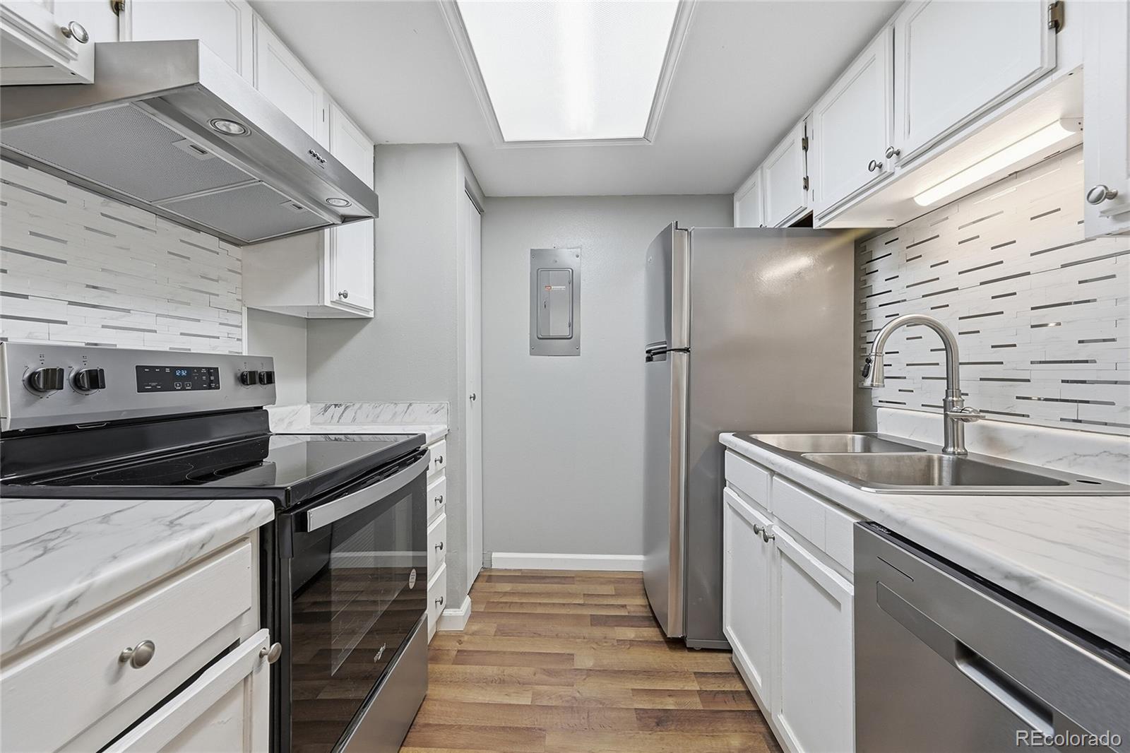 MLS Image #12 for 8335  fairmount drive 3-201,denver, Colorado