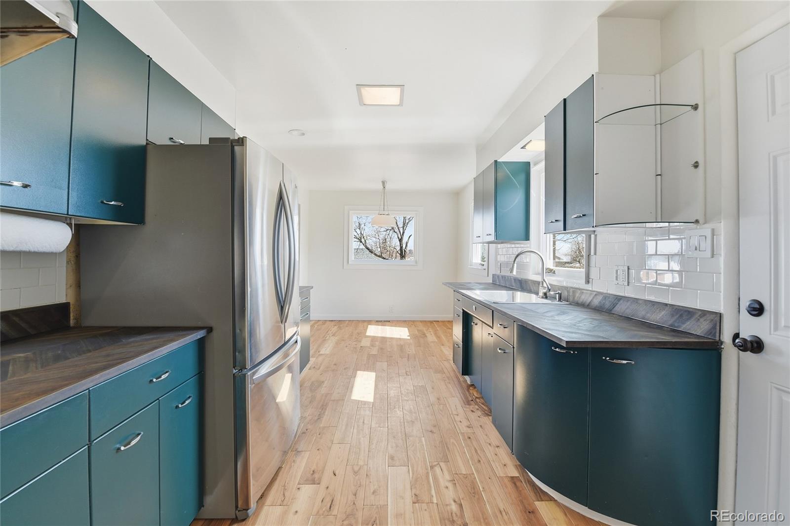 MLS Image #19 for 851 s pecos street,denver, Colorado