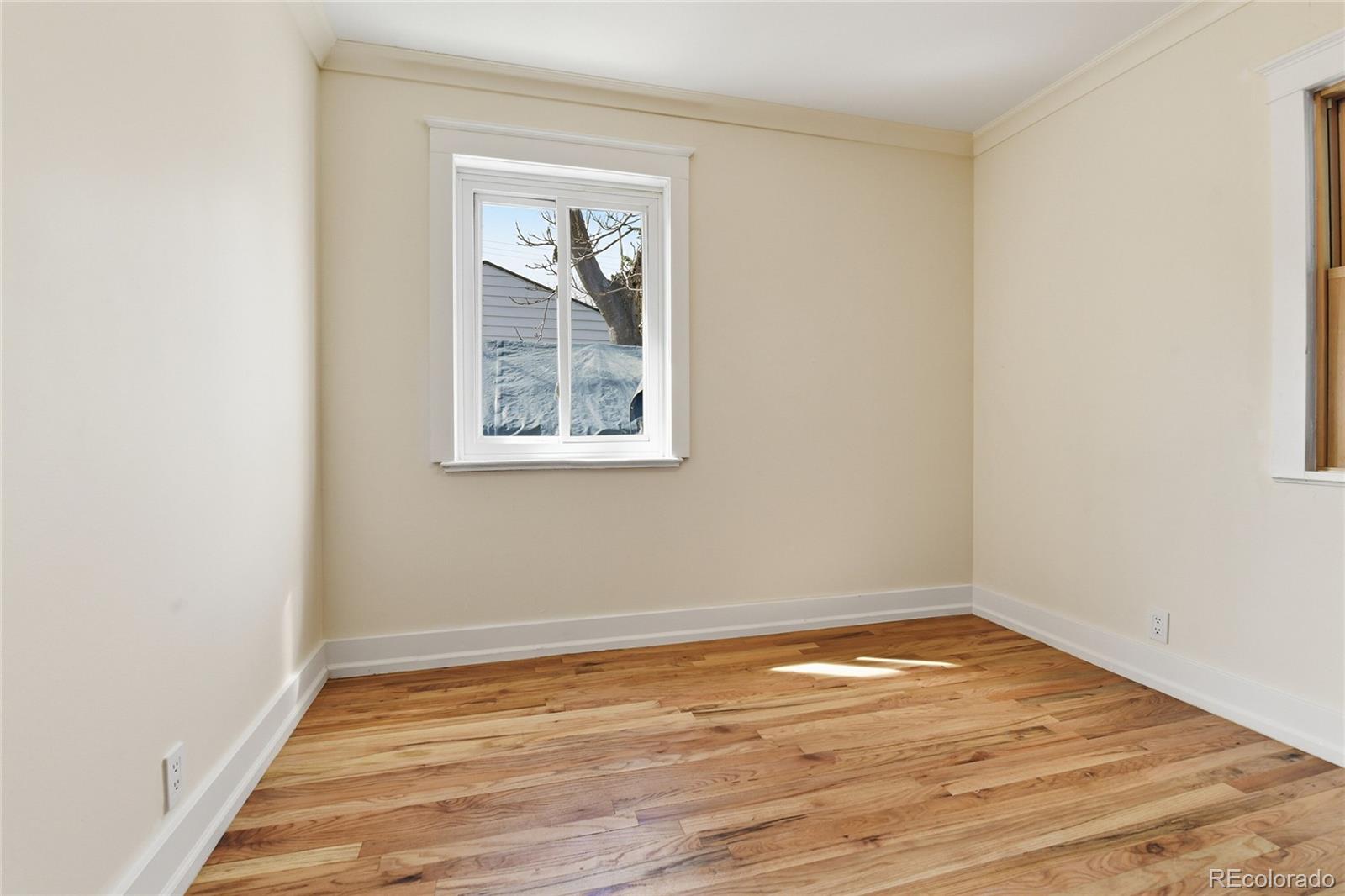 MLS Image #37 for 851 s pecos street,denver, Colorado