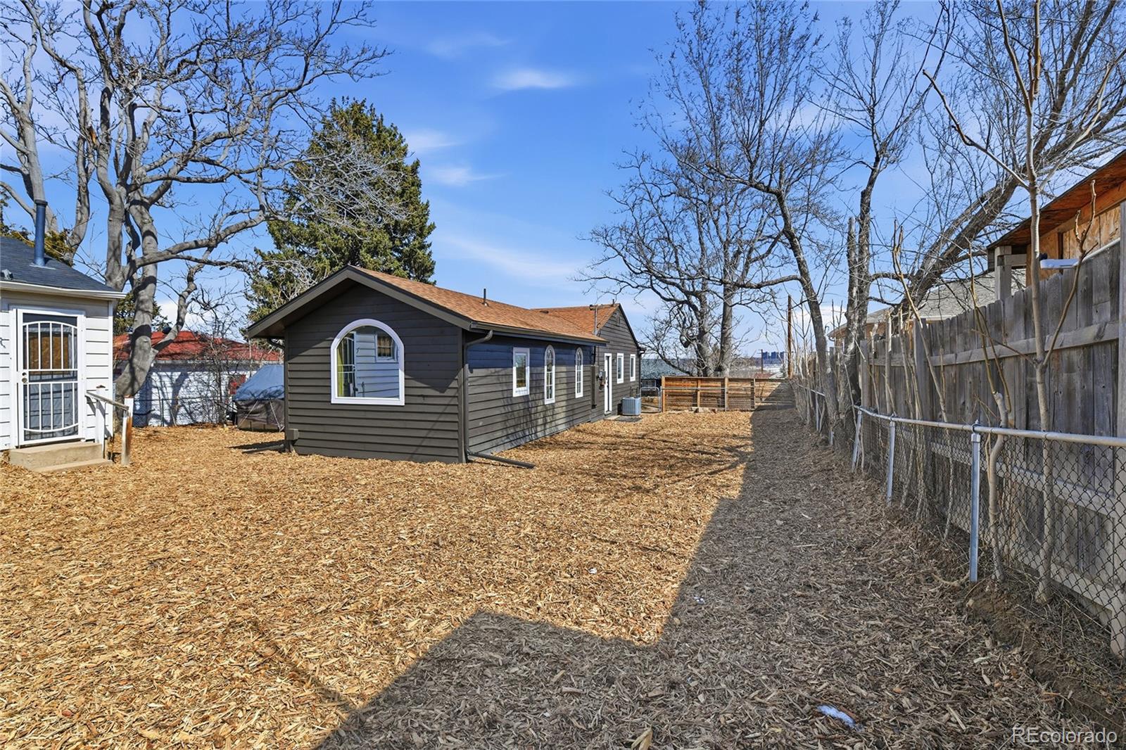 MLS Image #41 for 851 s pecos street,denver, Colorado