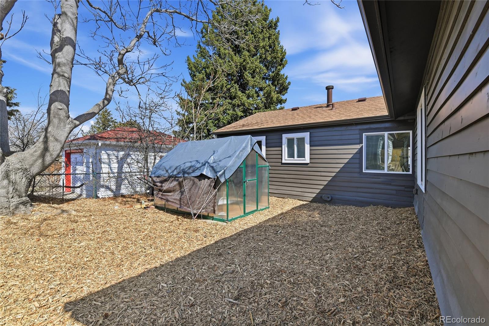 MLS Image #42 for 851 s pecos street,denver, Colorado