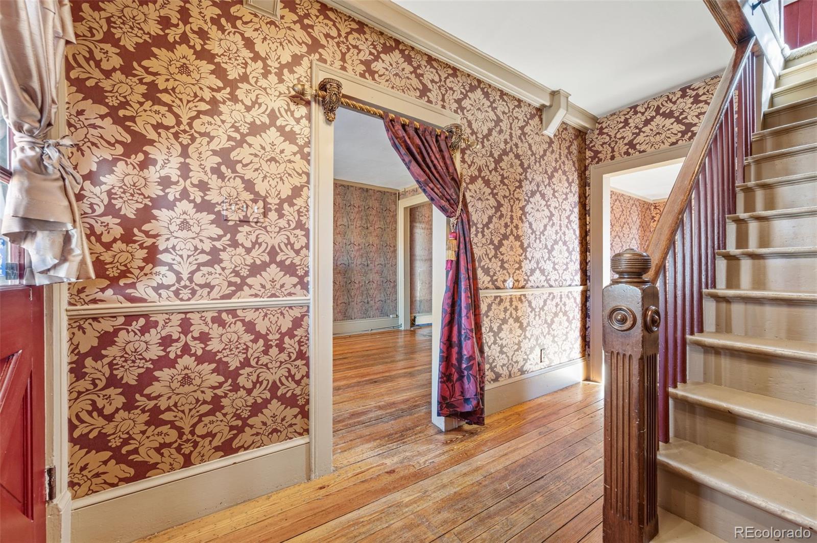MLS Image #9 for 310 e whiting avenue,cripple creek, Colorado