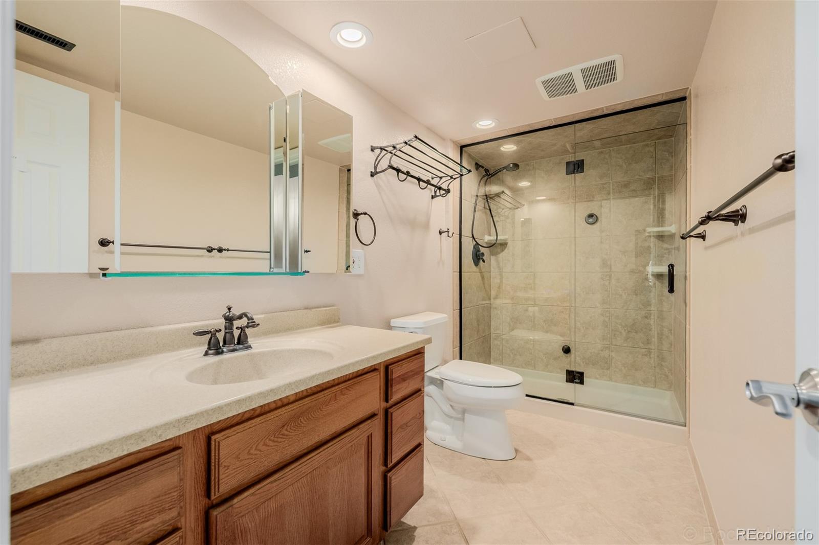 MLS Image #23 for 3525 s brentwood street,denver, Colorado