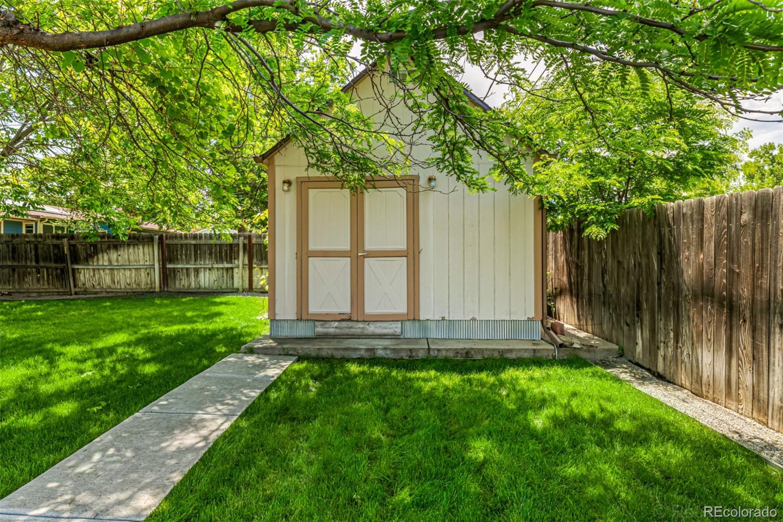 MLS Image #32 for 3525 s brentwood street,denver, Colorado