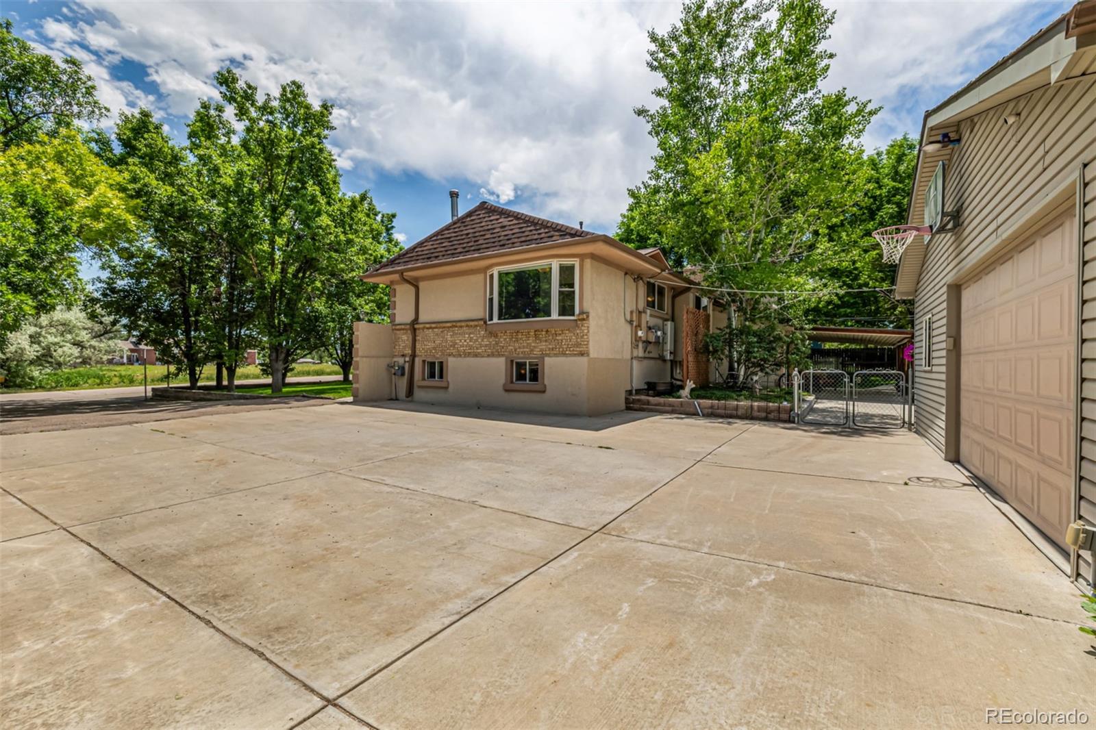 MLS Image #37 for 3525 s brentwood street,denver, Colorado