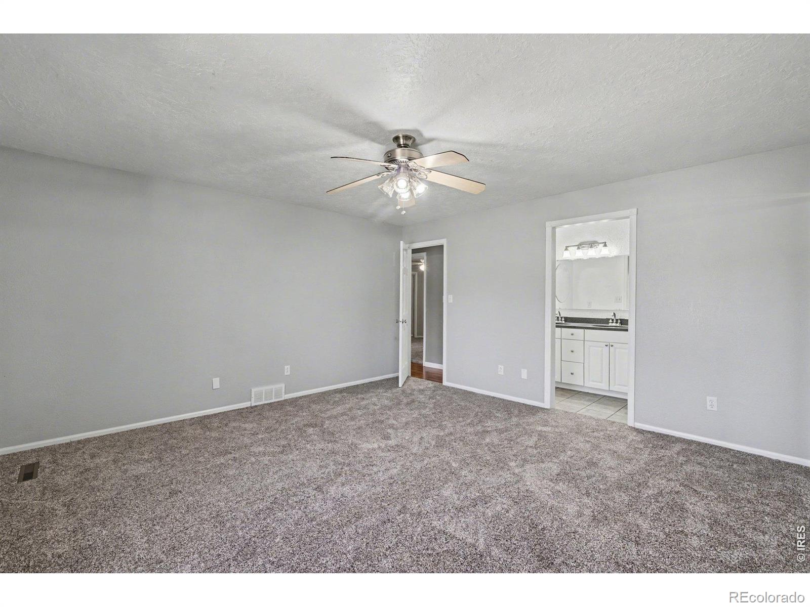 MLS Image #10 for 2913  silverwood drive,fort collins, Colorado