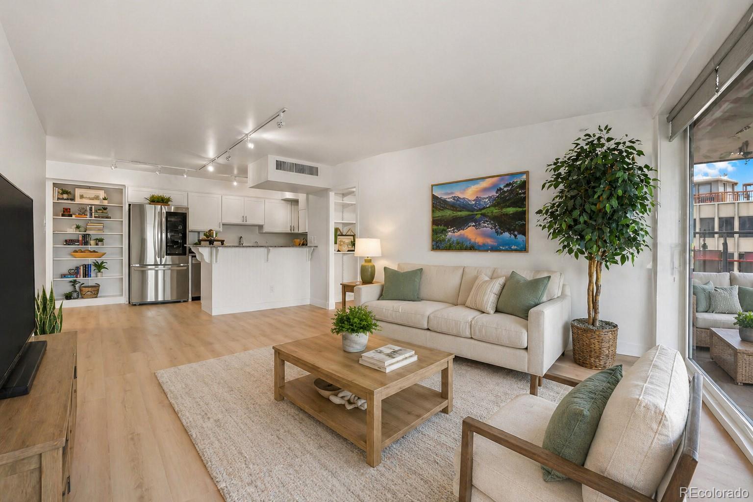 MLS Image #10 for 790 n washington street,denver, Colorado