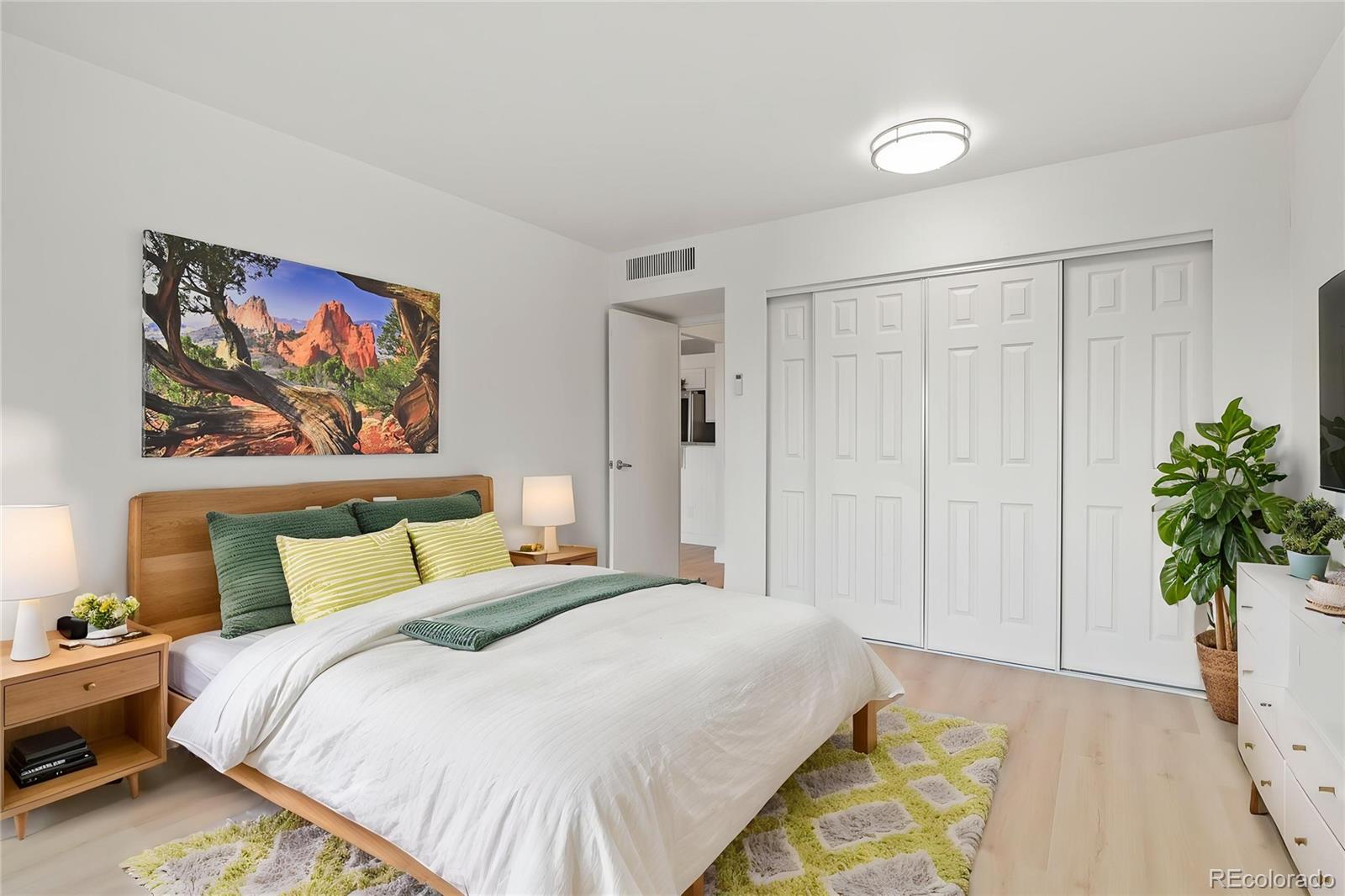 MLS Image #15 for 790 n washington street,denver, Colorado
