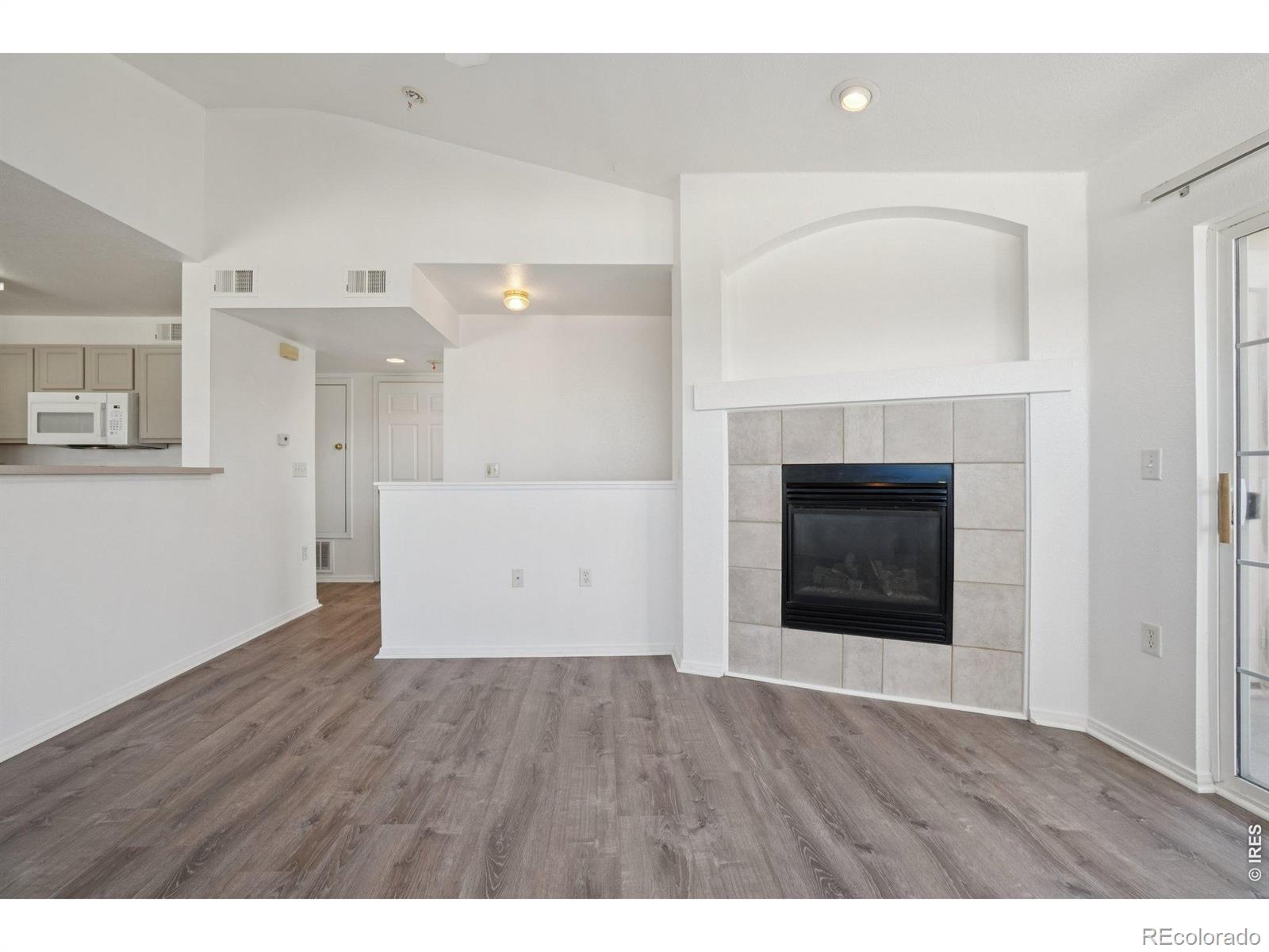 MLS Image #7 for 3002 w elizabeth street,fort collins, Colorado
