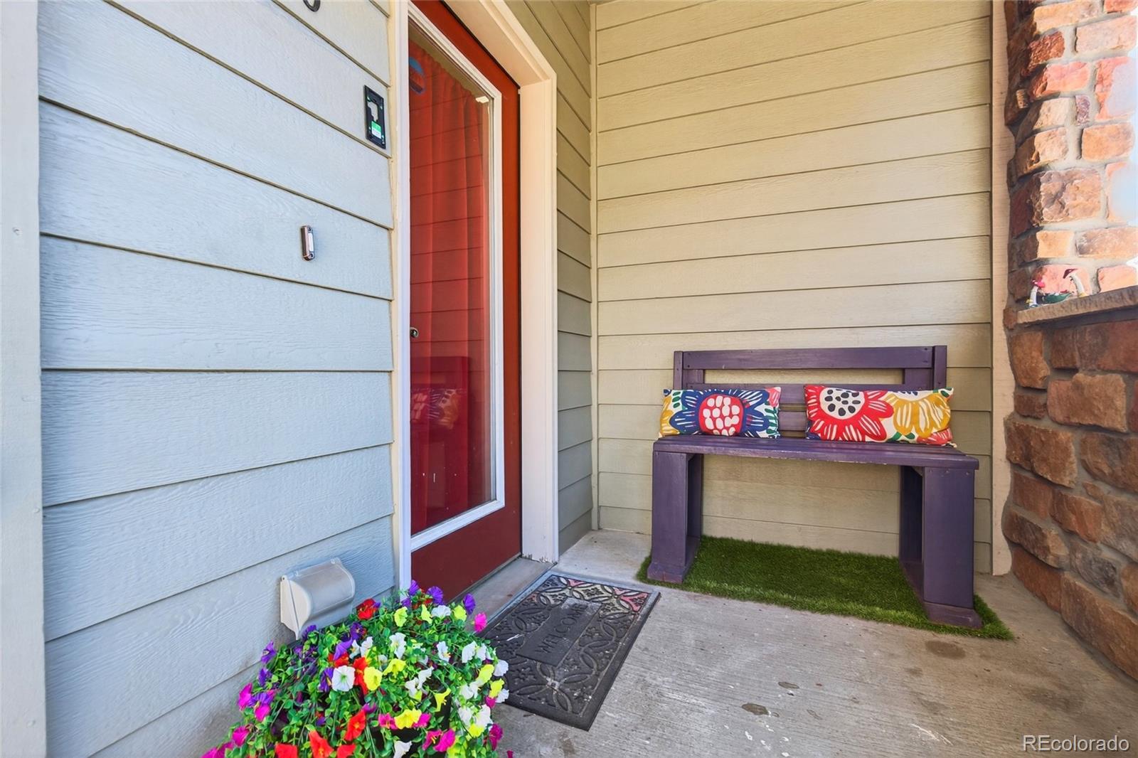 MLS Image #2 for 2551 s bahana circle c,aurora, Colorado