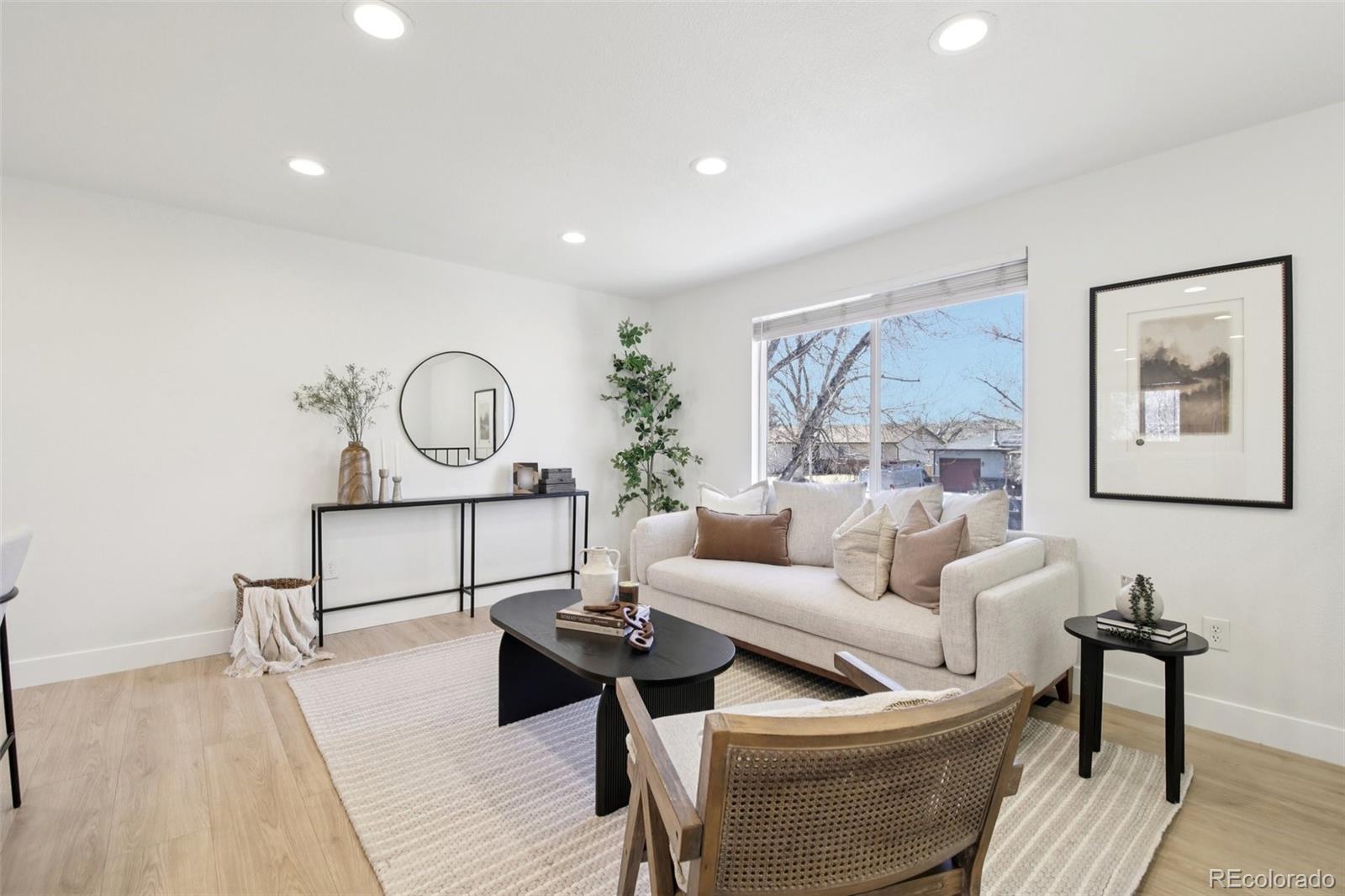 MLS Image #3 for 15132 e bates avenue,aurora, Colorado