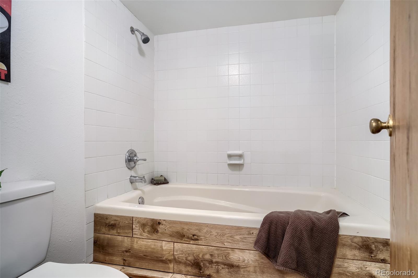 MLS Image #10 for 1011 s ironton street 210,aurora, Colorado