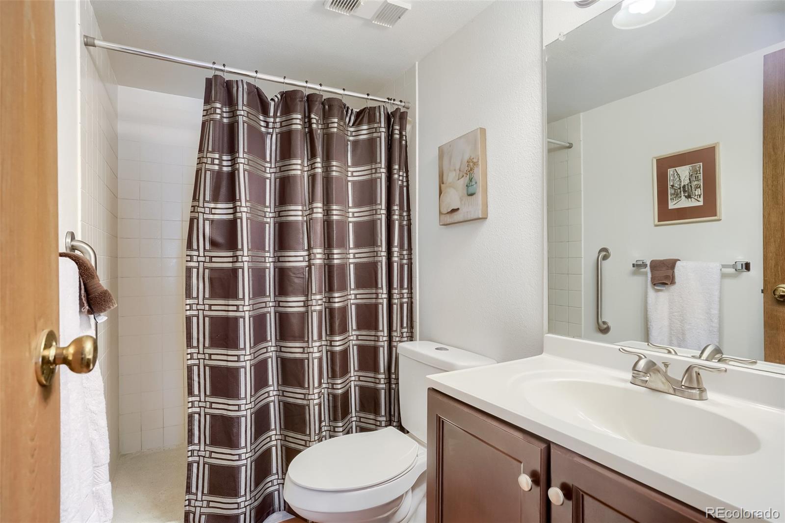 MLS Image #13 for 1011 s ironton street 210,aurora, Colorado